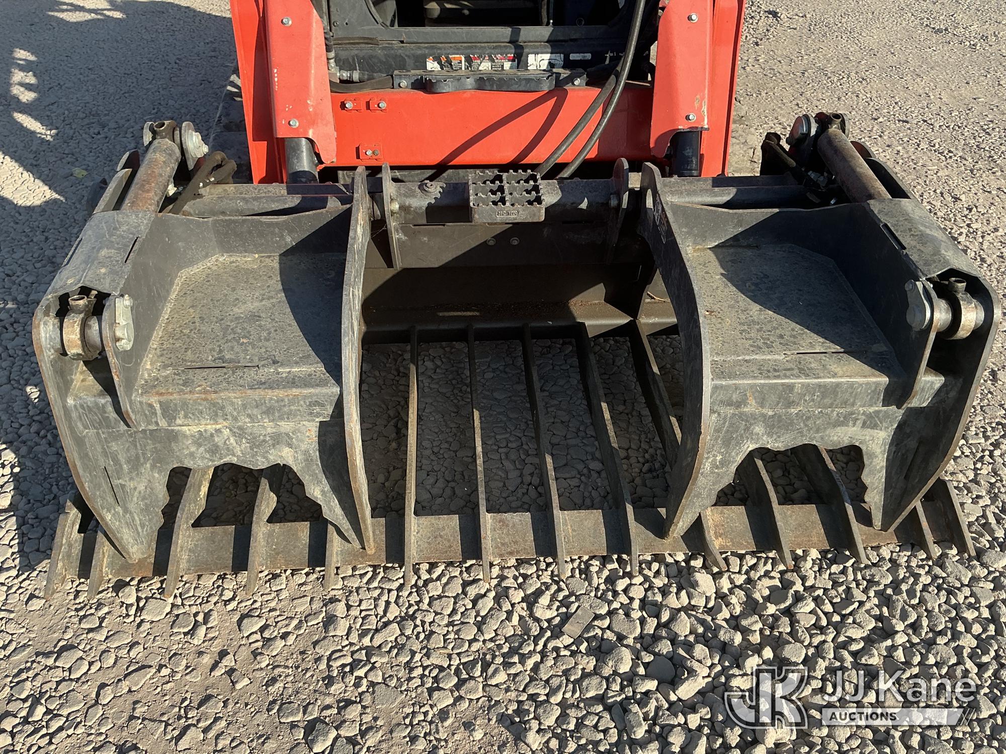 0 Kubota SVL65-2