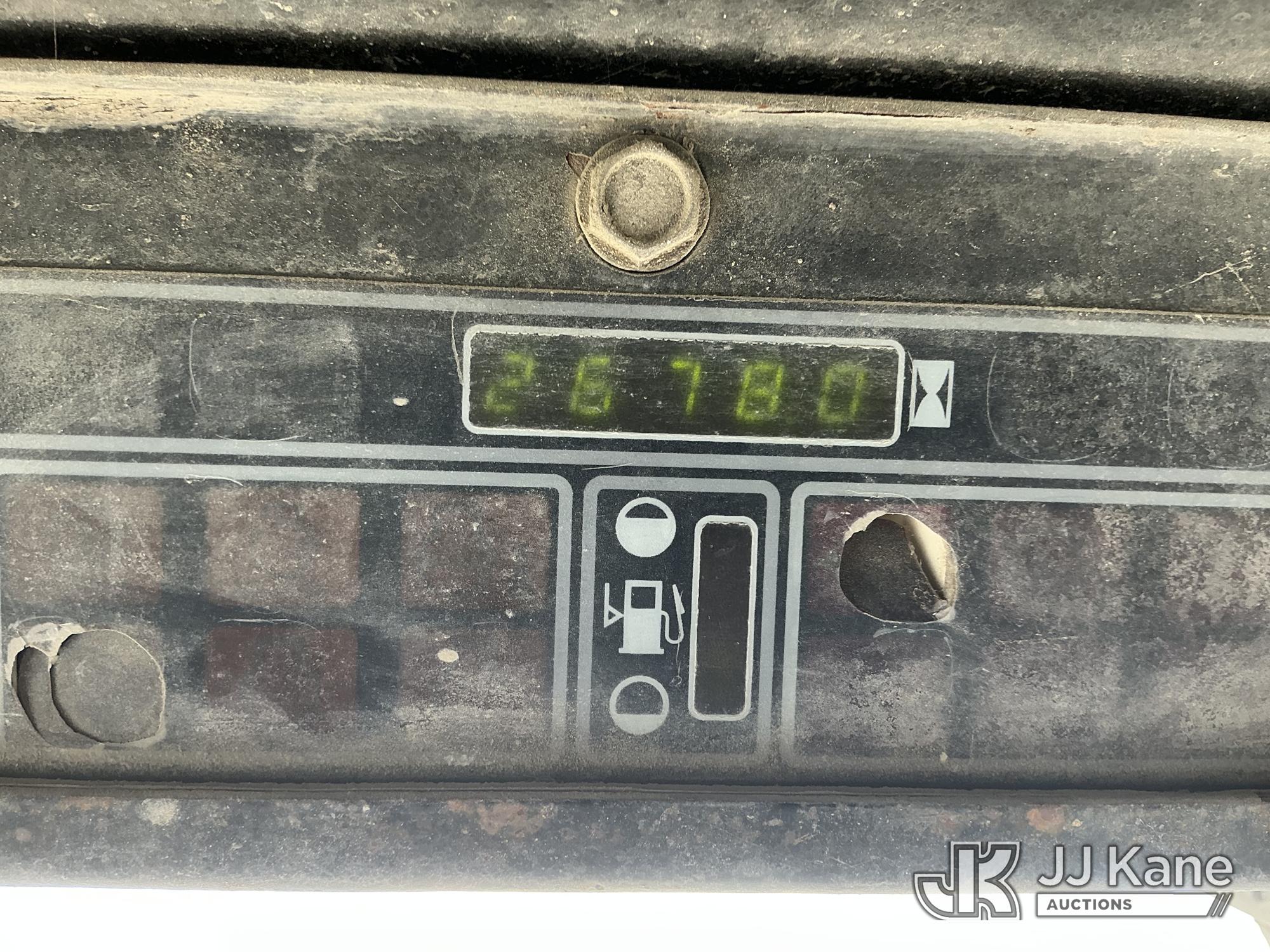 0 New Holland LX665