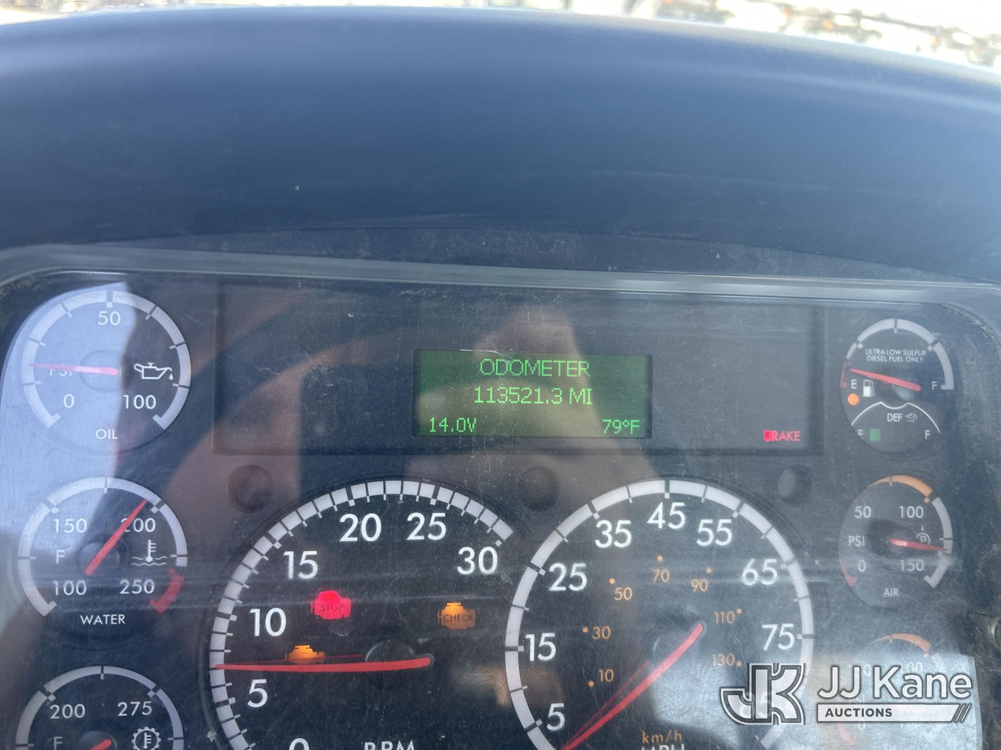 2018 Freightliner M2 106