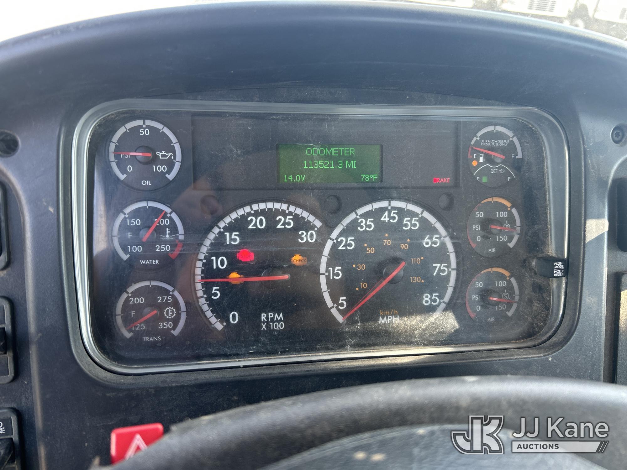 2018 Freightliner M2 106
