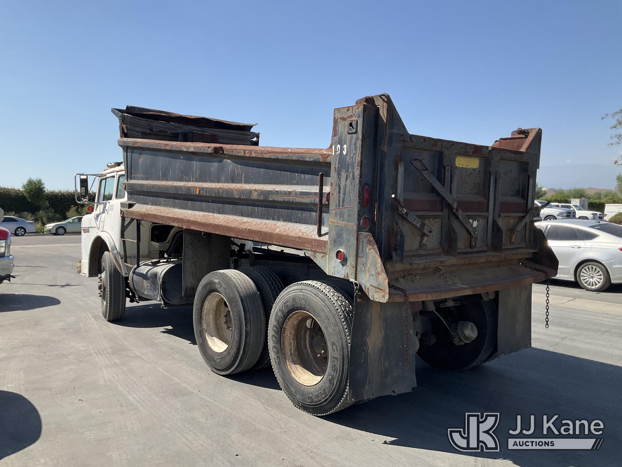 1990 Ford CT8000