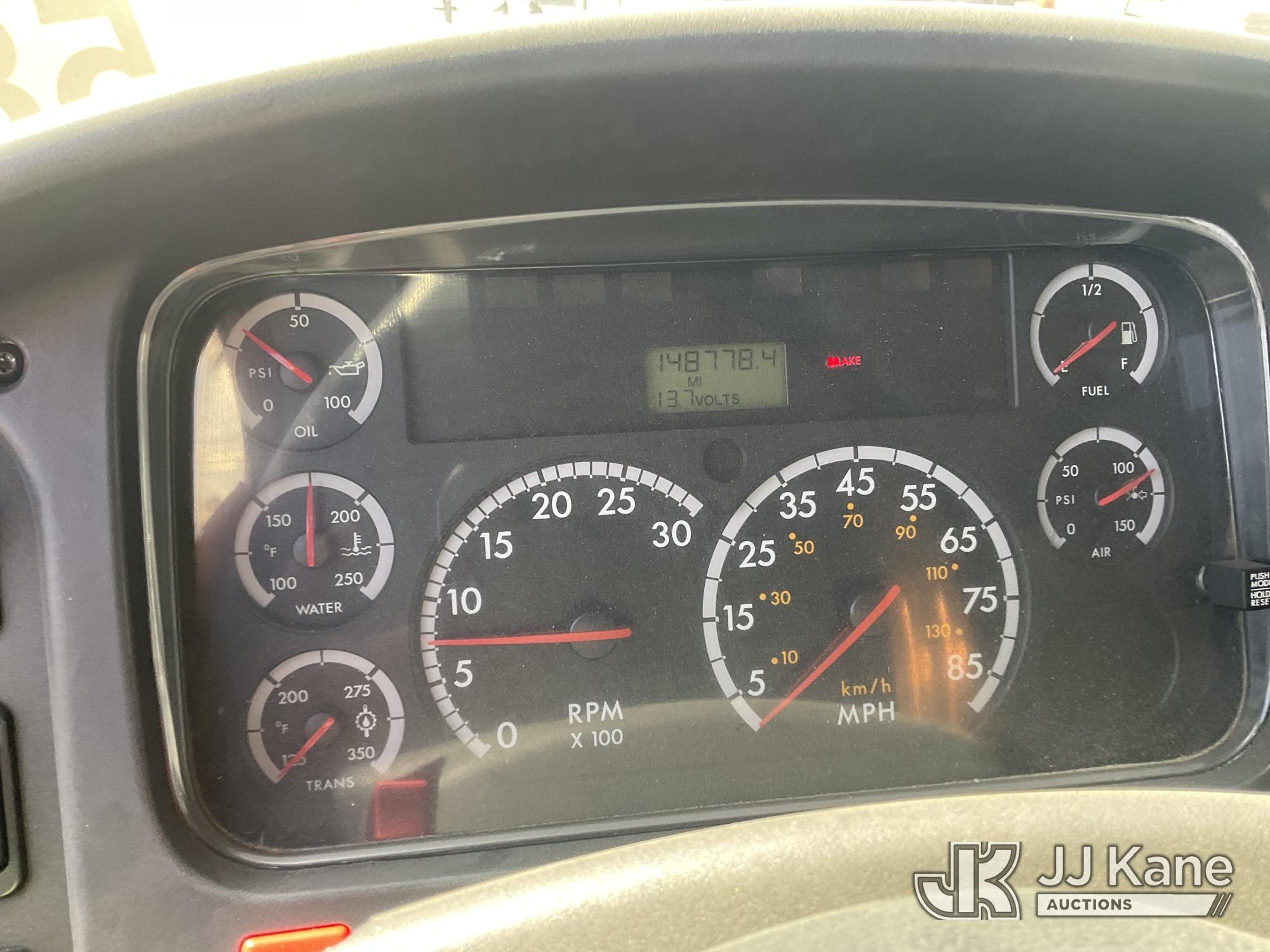 2007 Freightliner M2 106