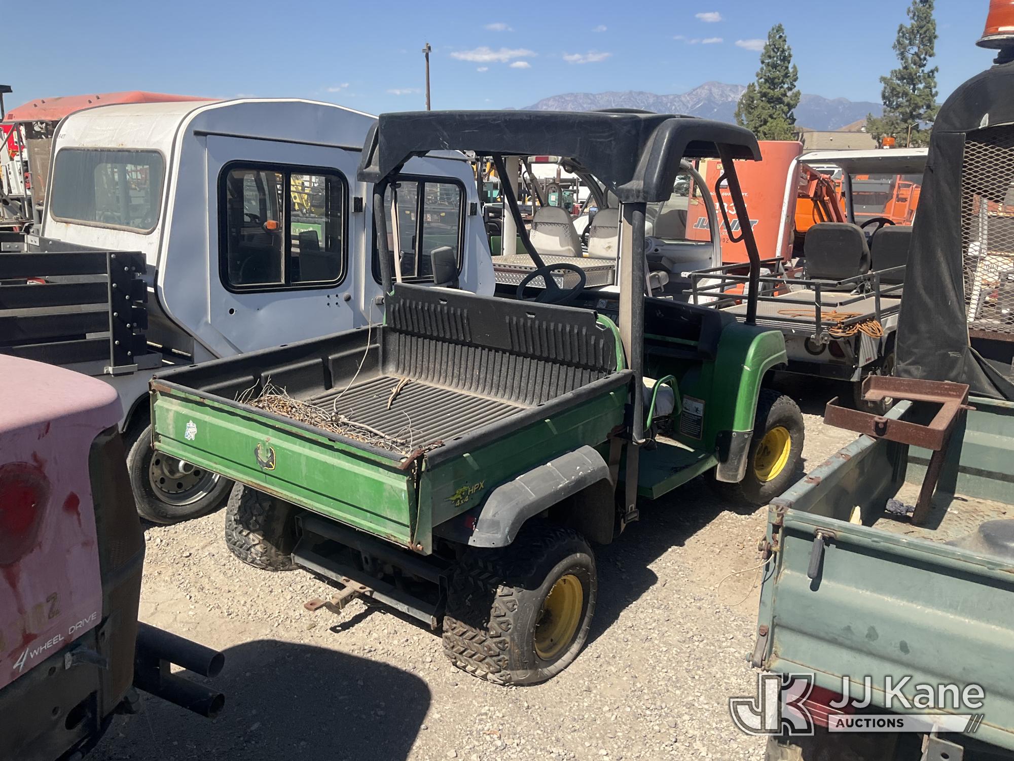 0 John Deere GATOR