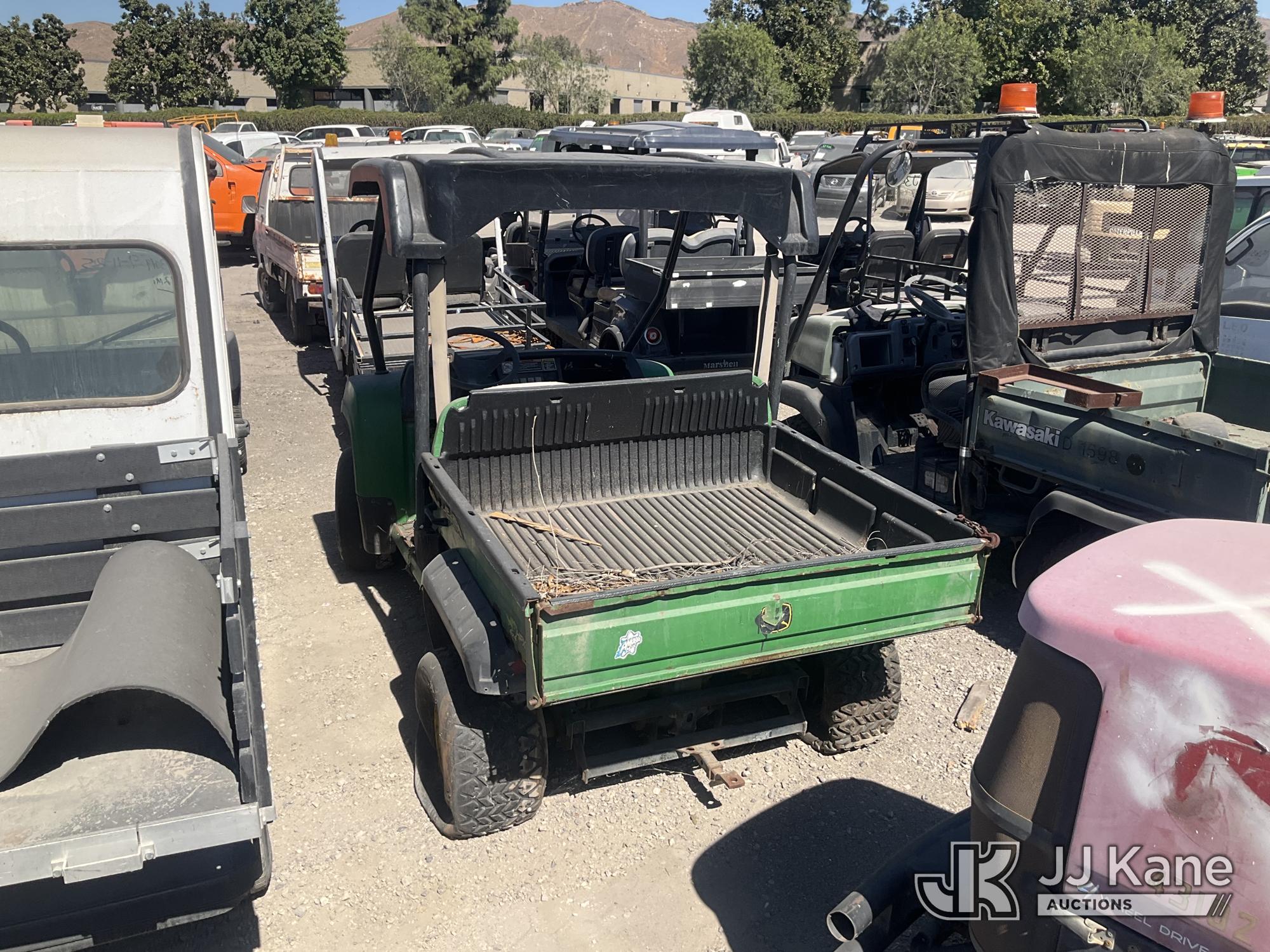 0 John Deere GATOR