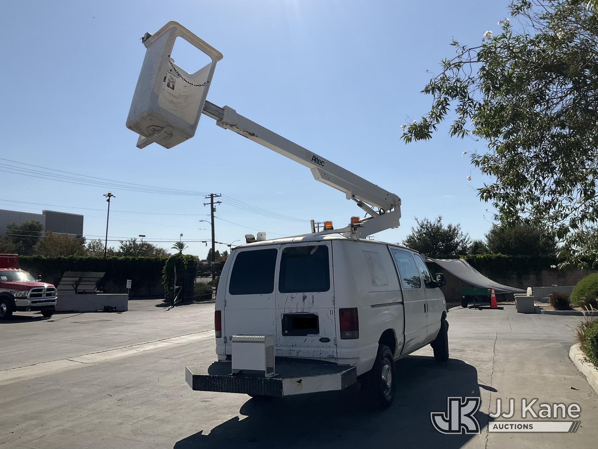 2004 Ford Econoline E-350 SD