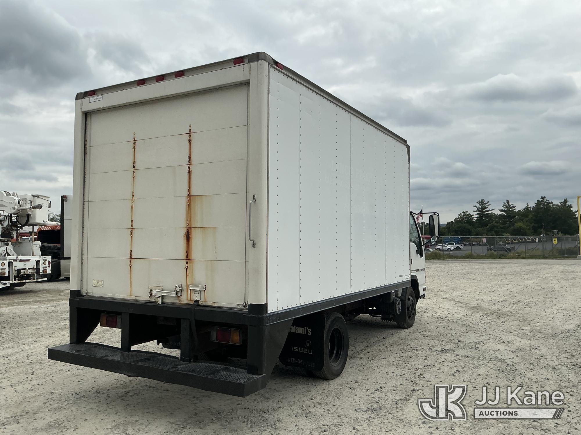 2006 Isuzu NPR