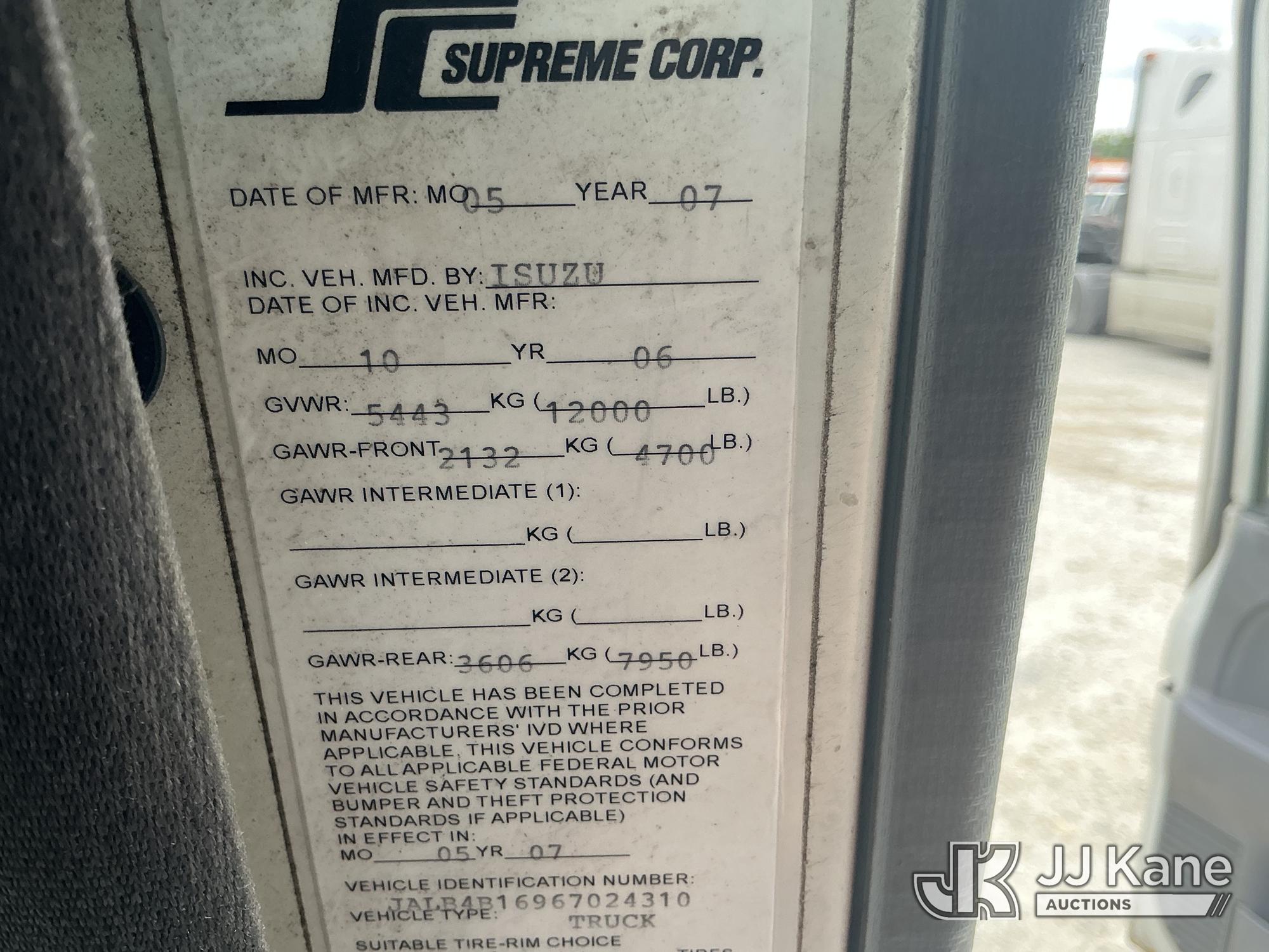 2006 Isuzu NPR