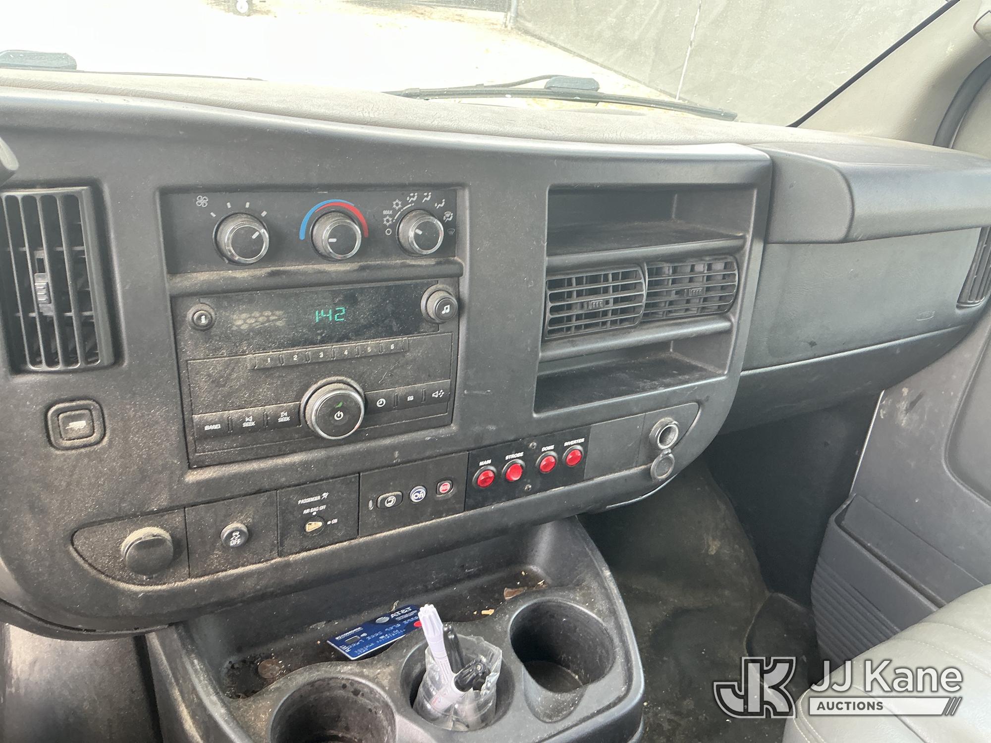 2014 Chevrolet Express G2500
