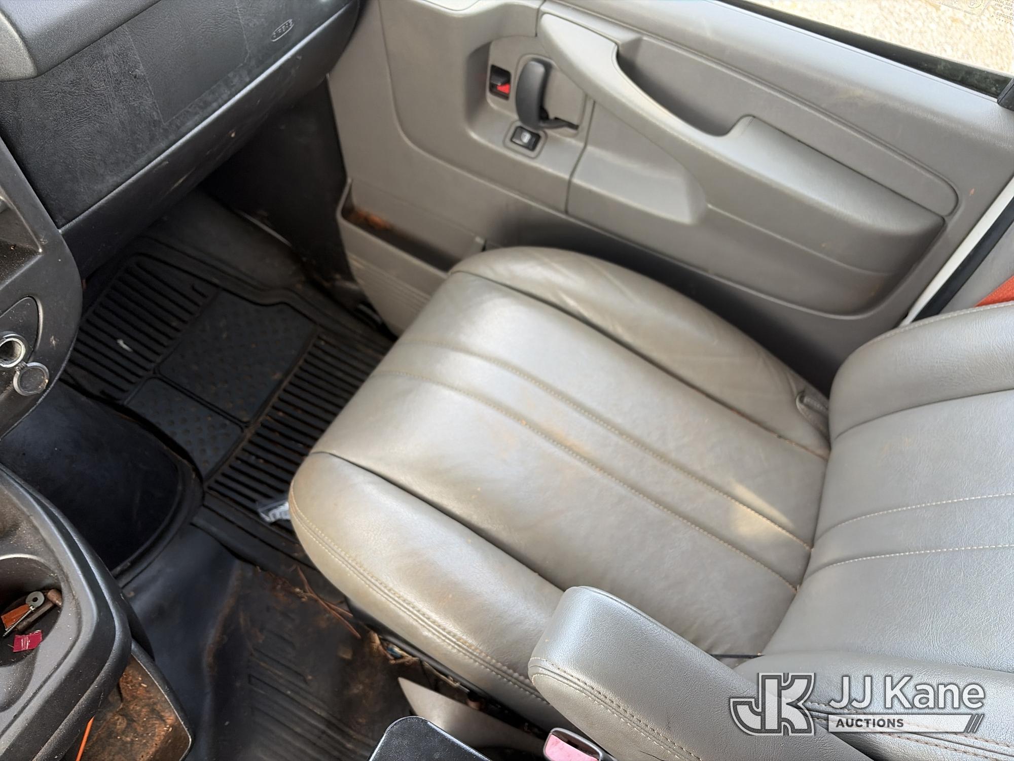 2014 Chevrolet Express G2500