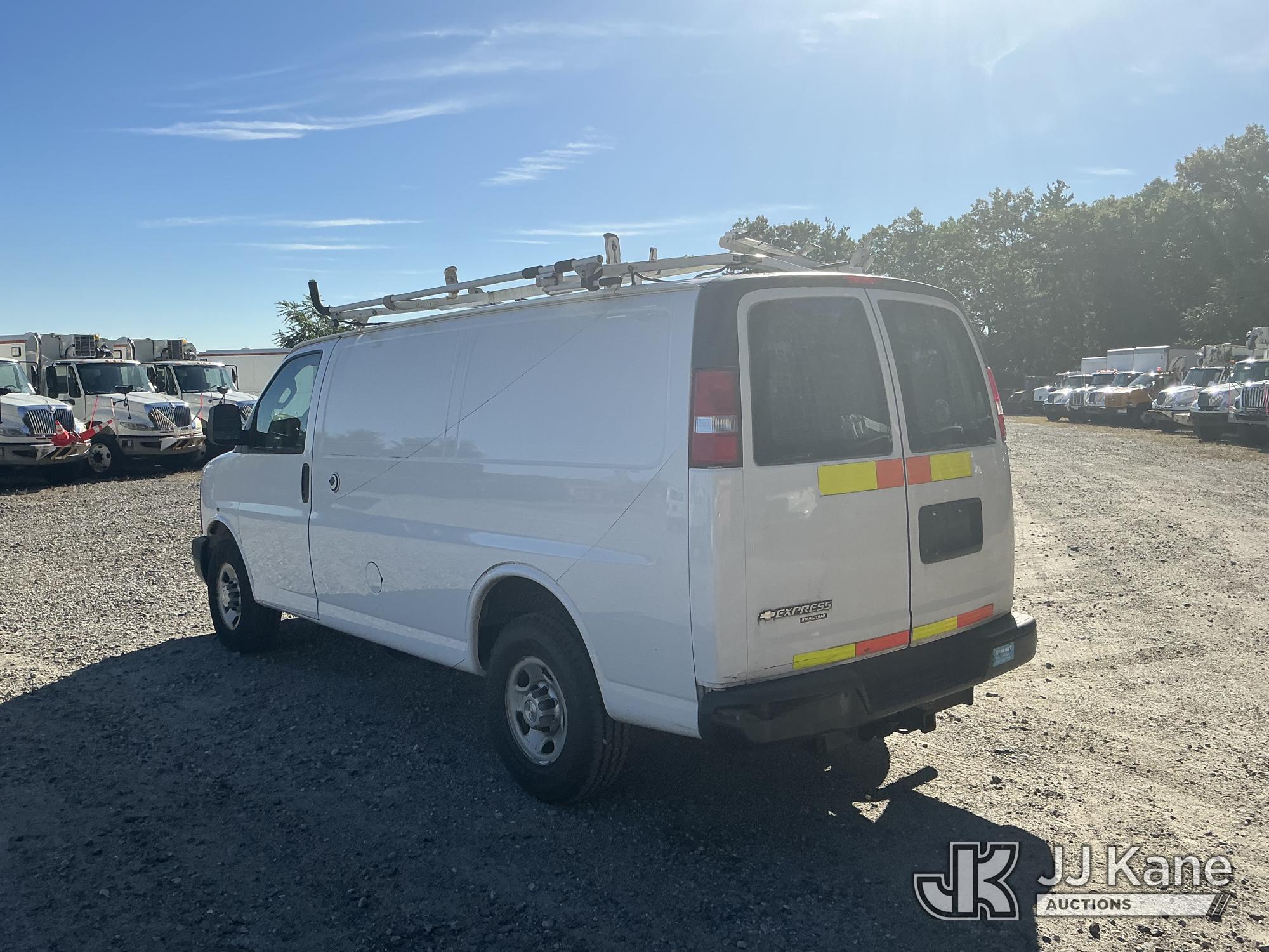 2016 Chevrolet Express G2500