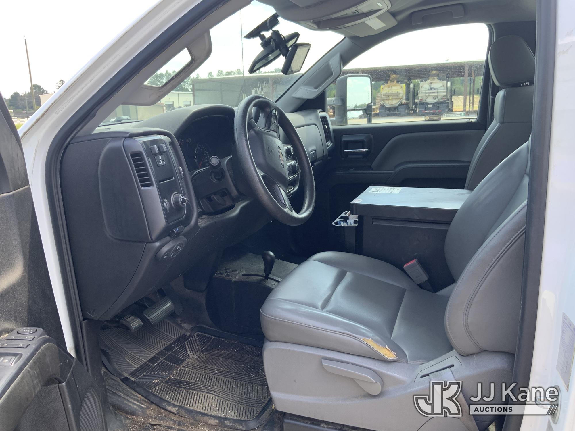 2015 Chevrolet SILVERADO 2500HD 4X4
