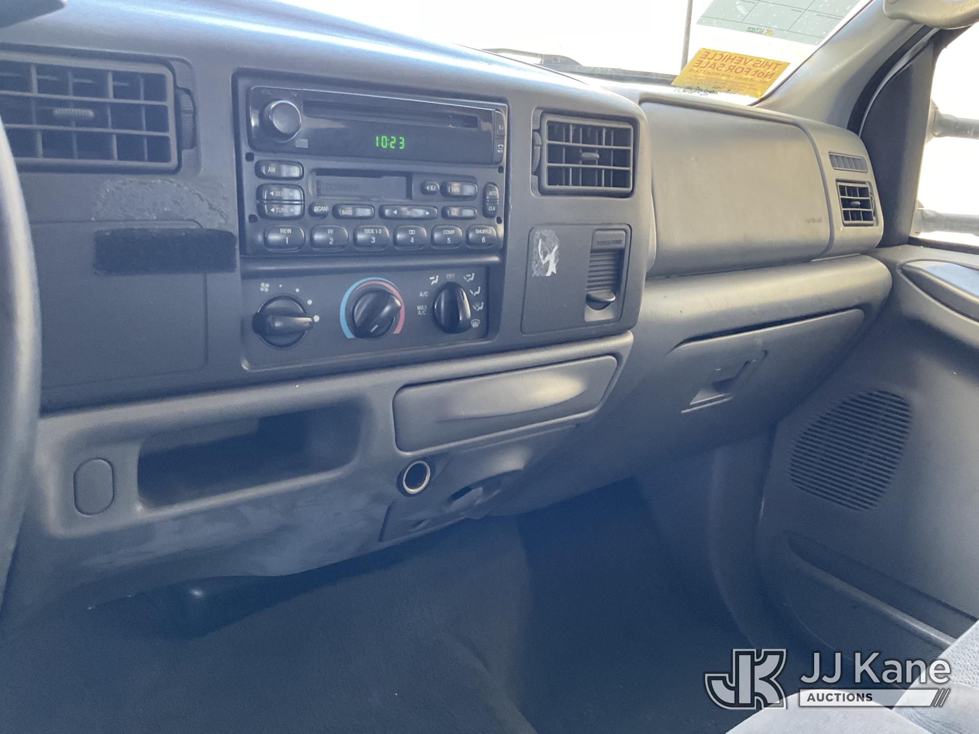 2002 Ford F-550