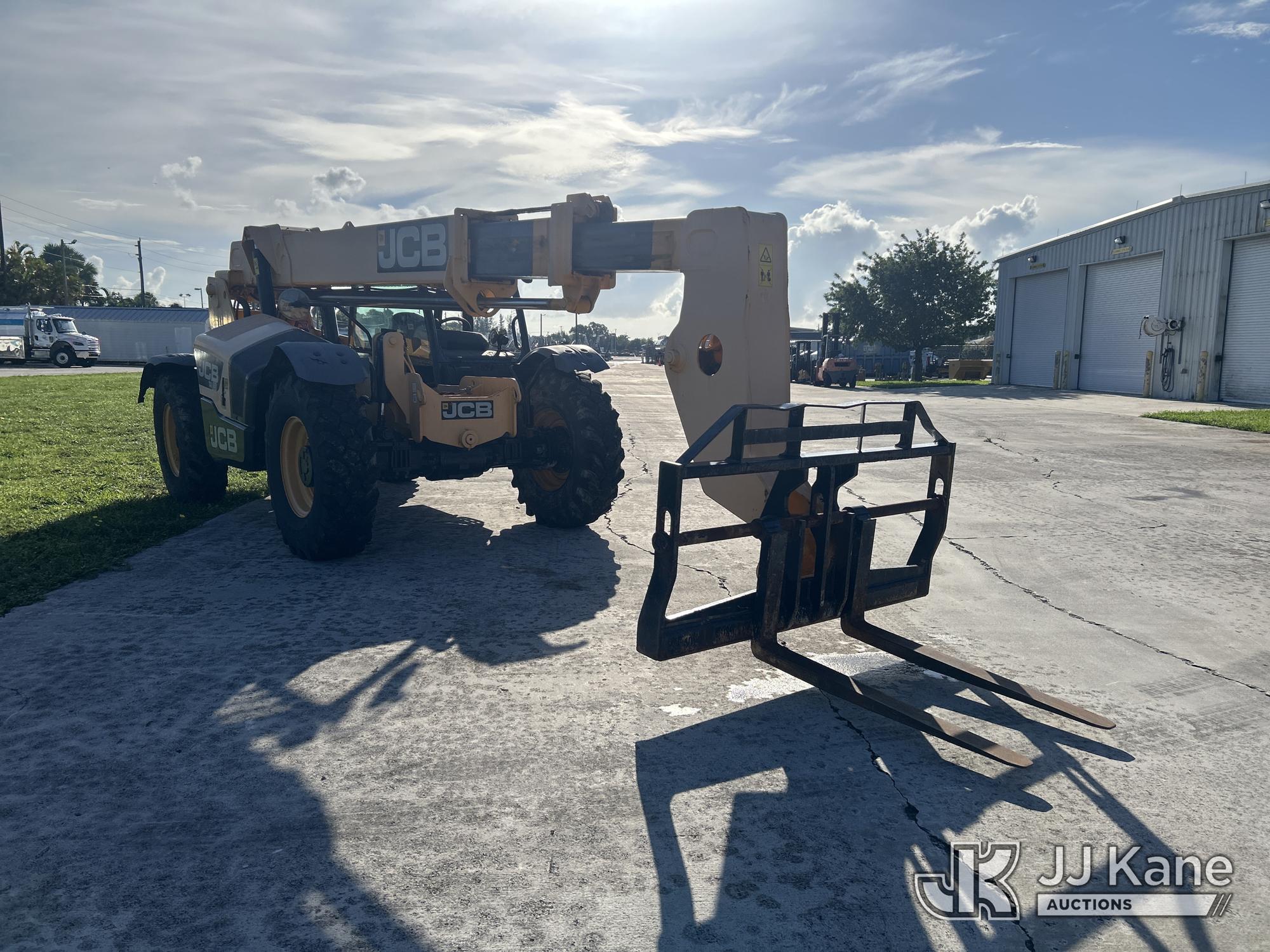 2014 JCB 507-42