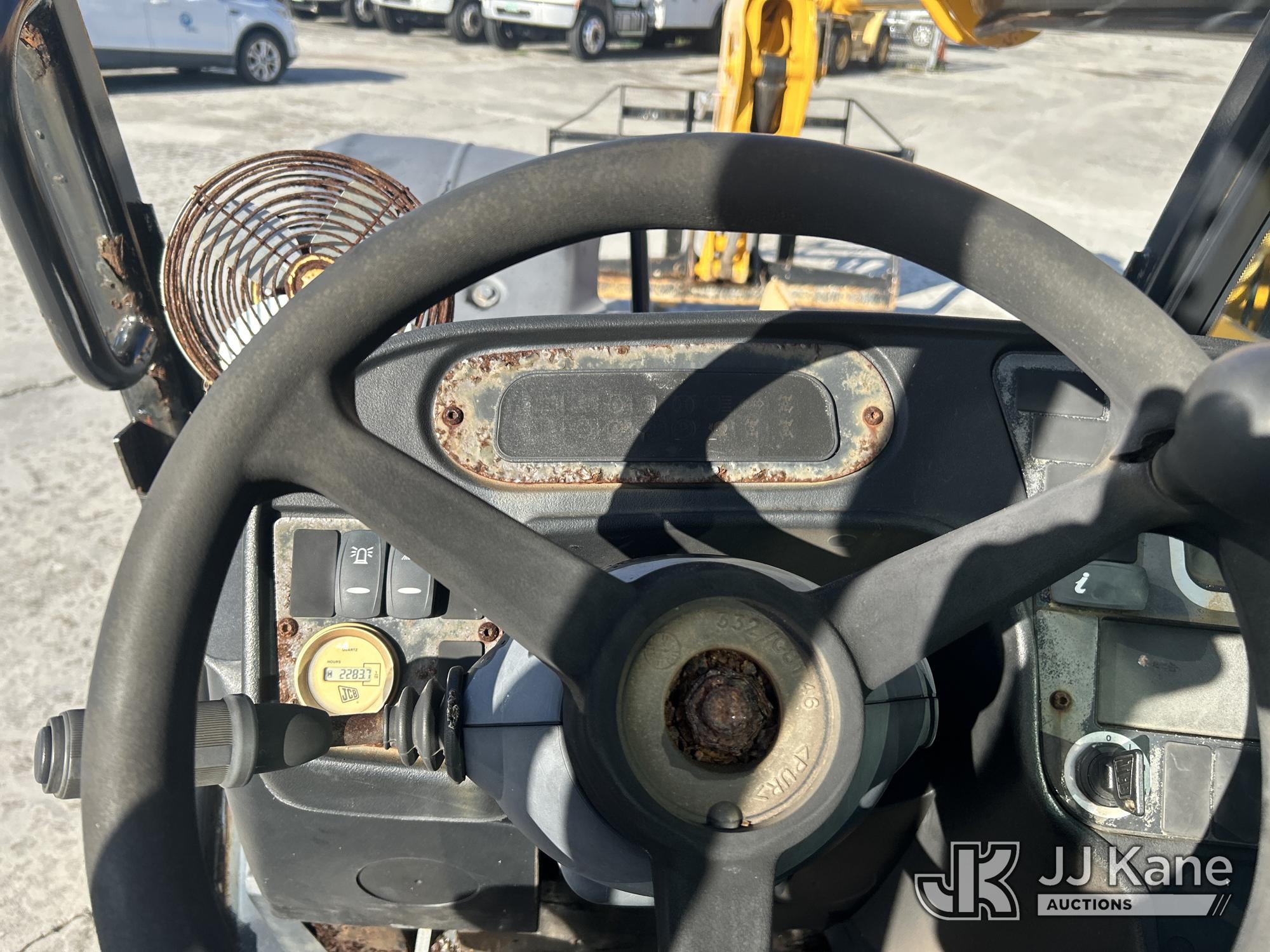 2014 JCB 507-42