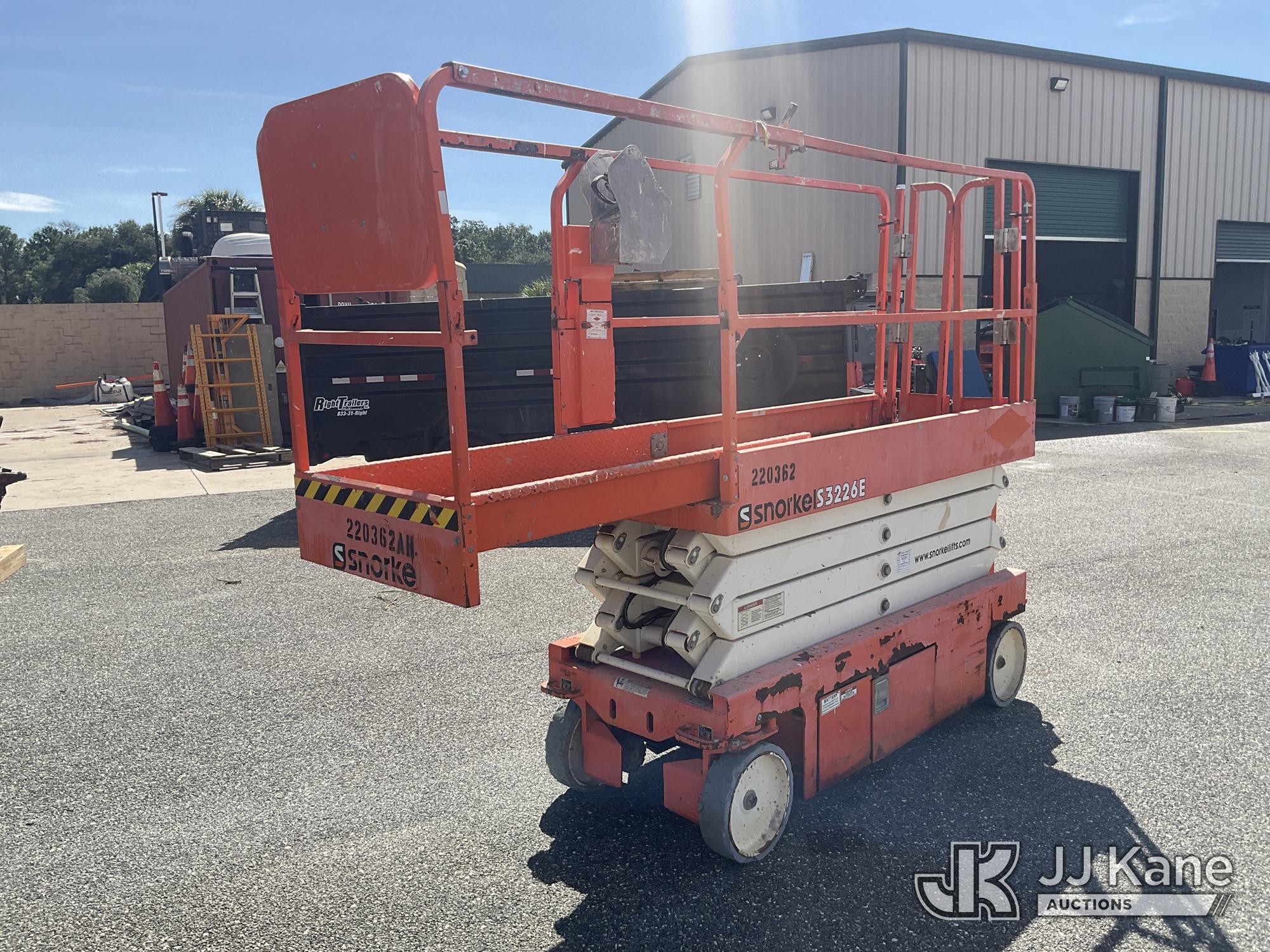 Photo of 2019 Snorkel S3226E