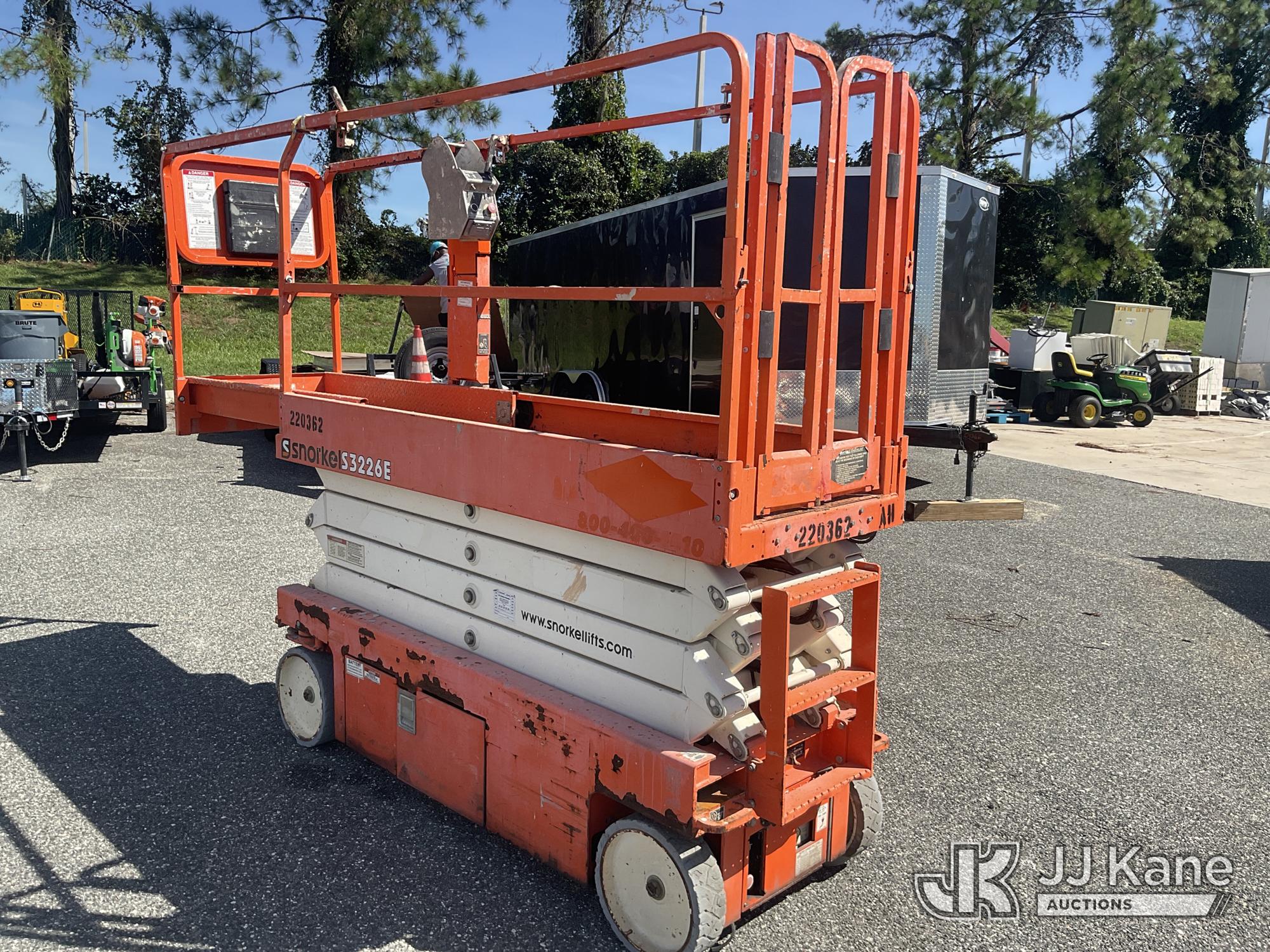 2019 Snorkel S3226E