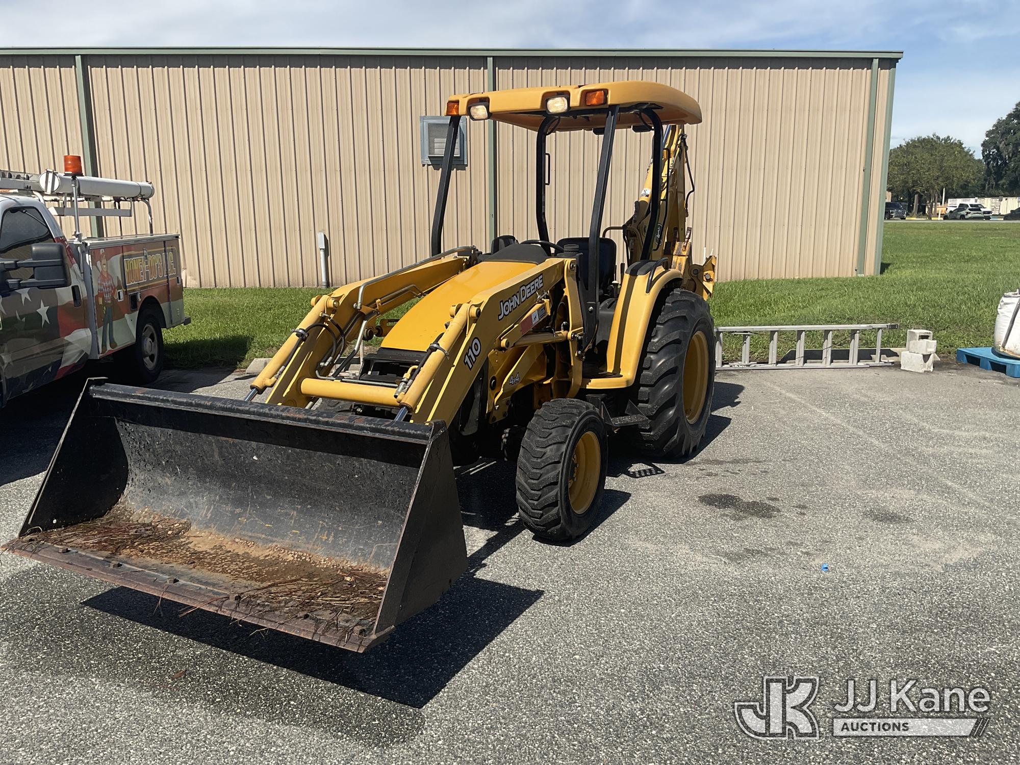 2003 John Deere 110S 4x4