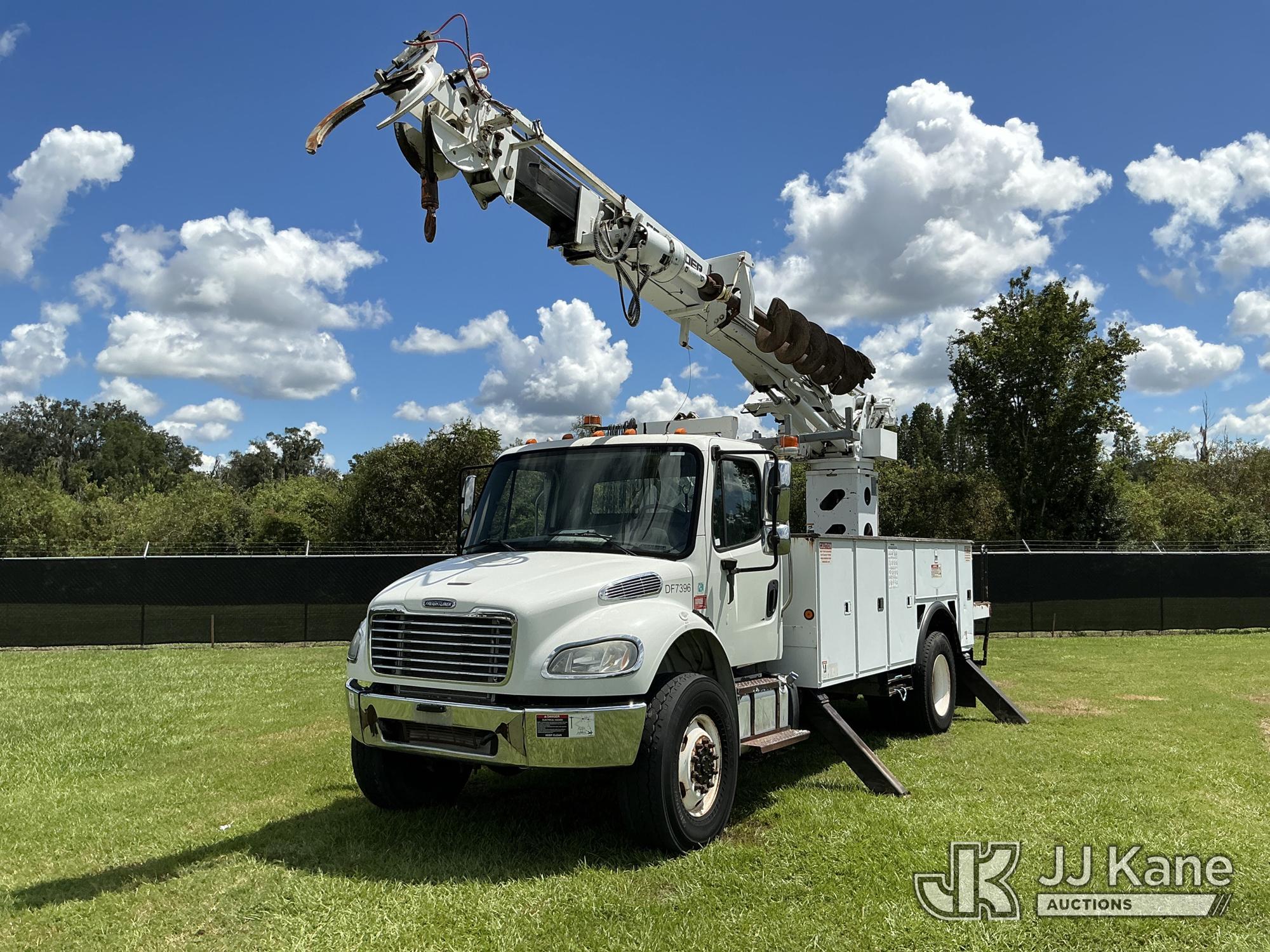 2013 Freightliner M2 106