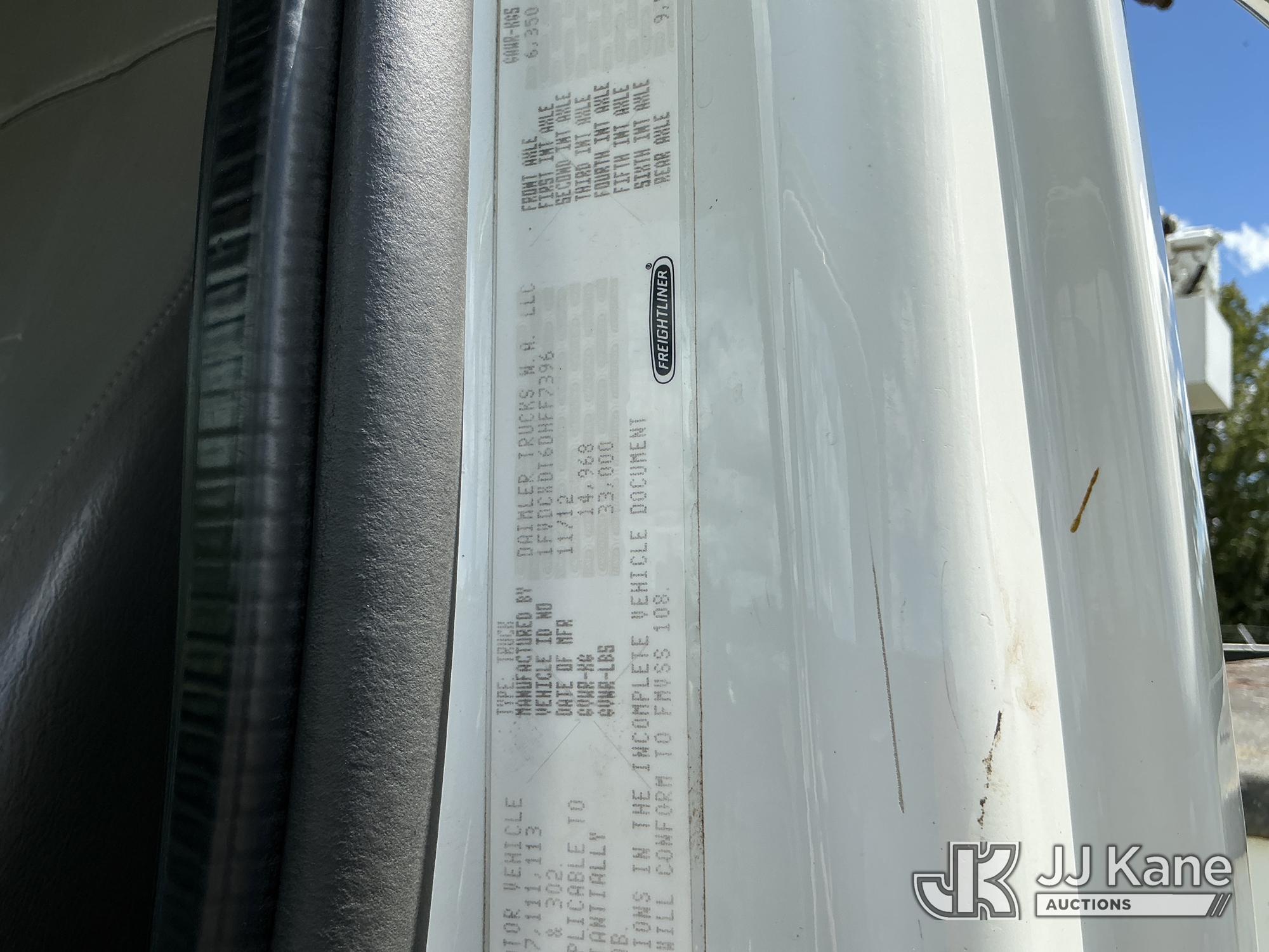 2013 Freightliner M2 106