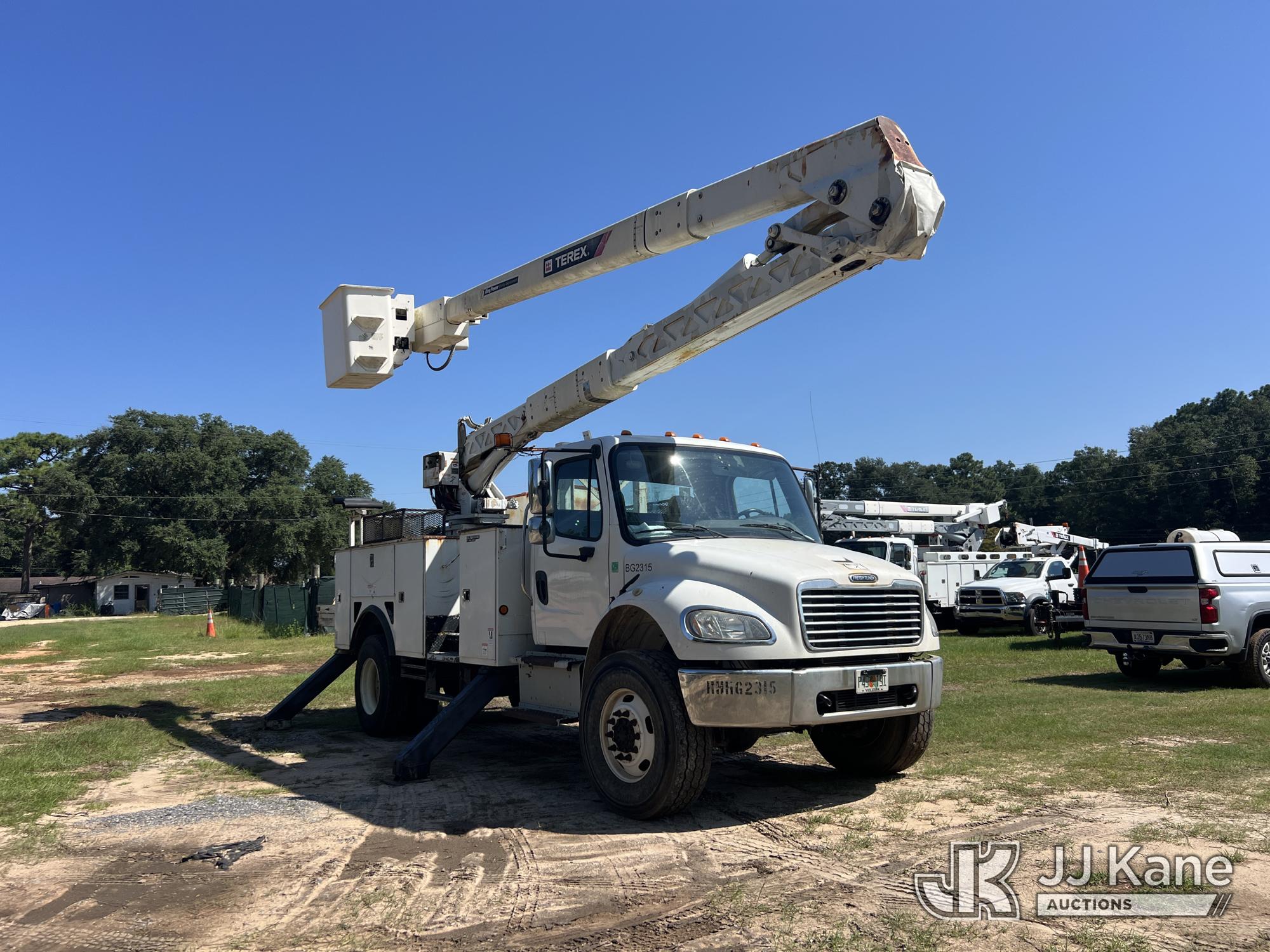 2017 Freightliner M2 106 4x4