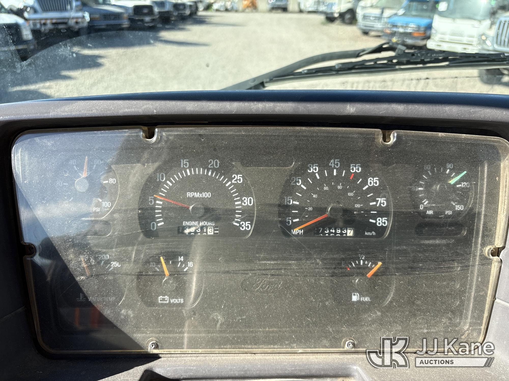 1998 Ford 8000