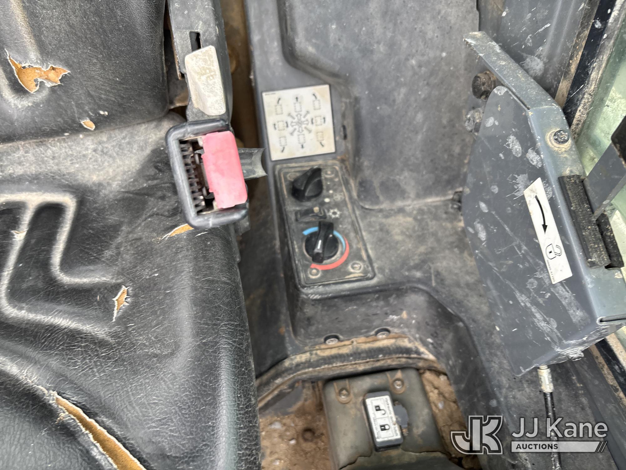 2014 Takeuchi TL12