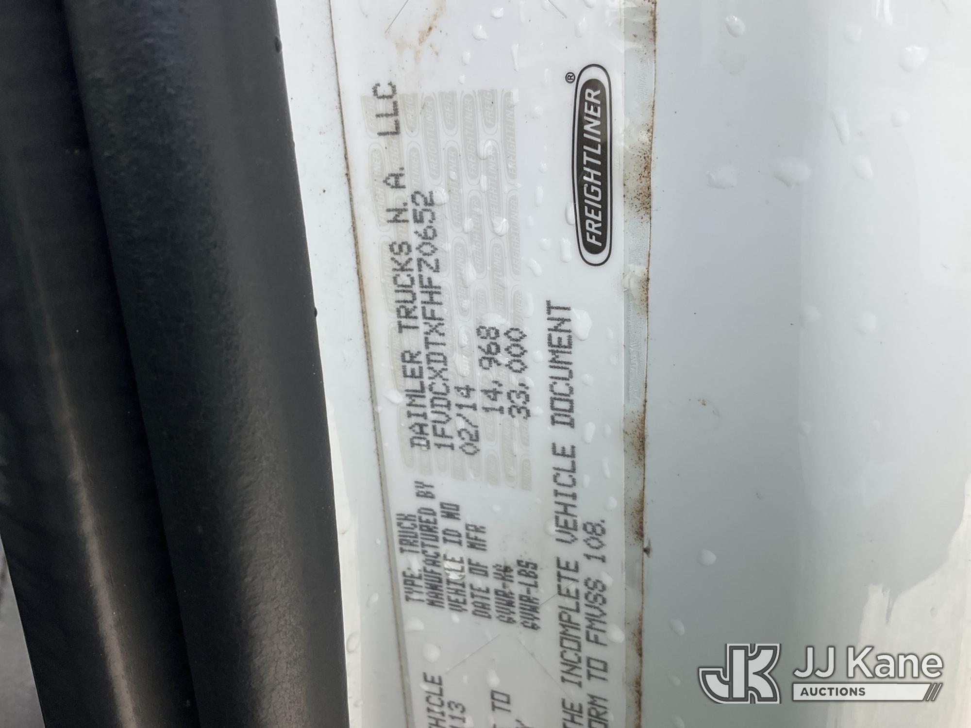 2015 Freightliner M2 106