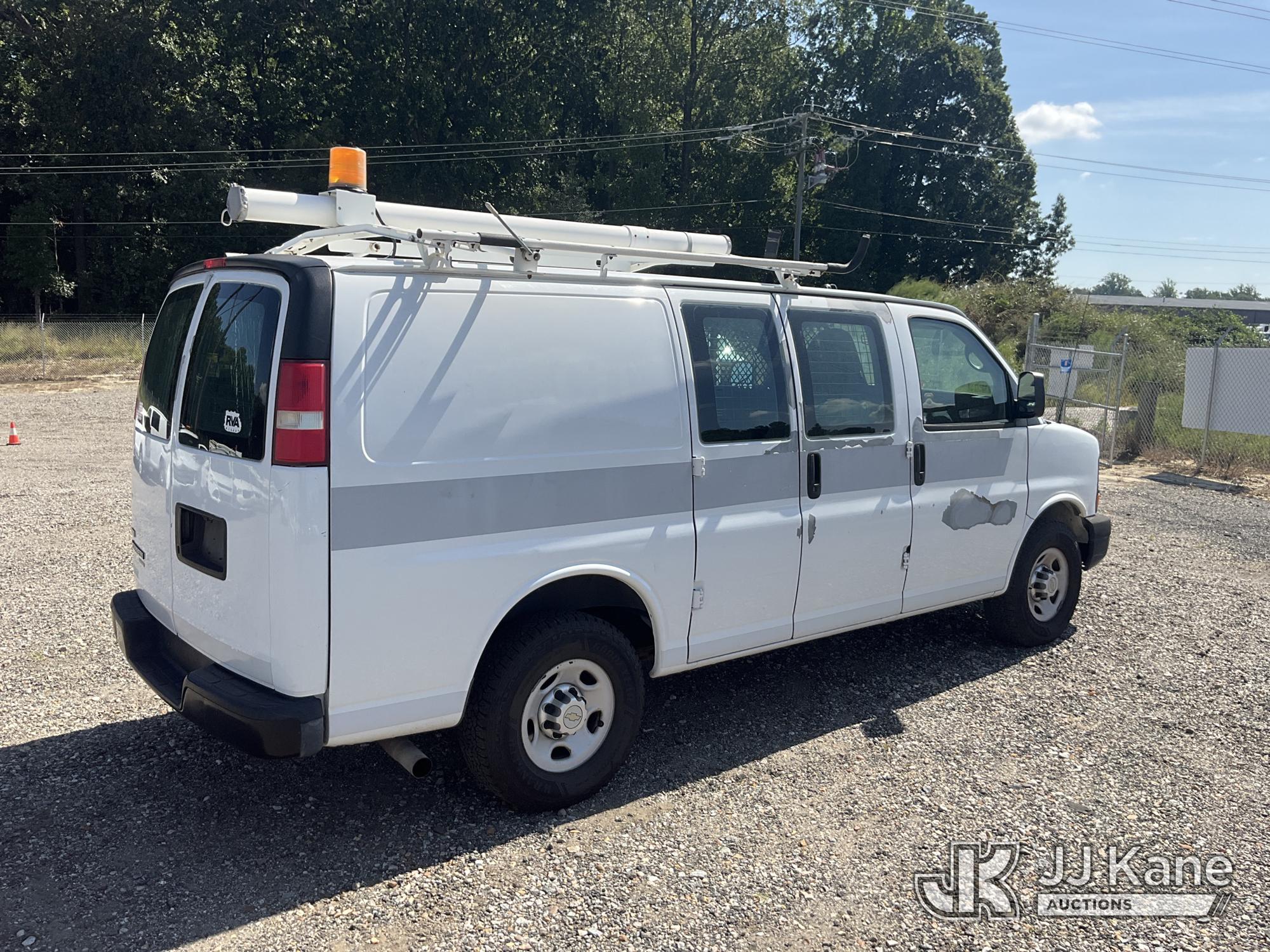 2011 Chevrolet Express G2500
