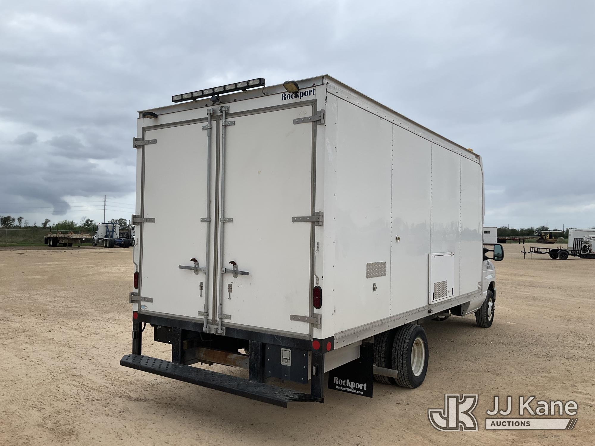 2019 Ford E450