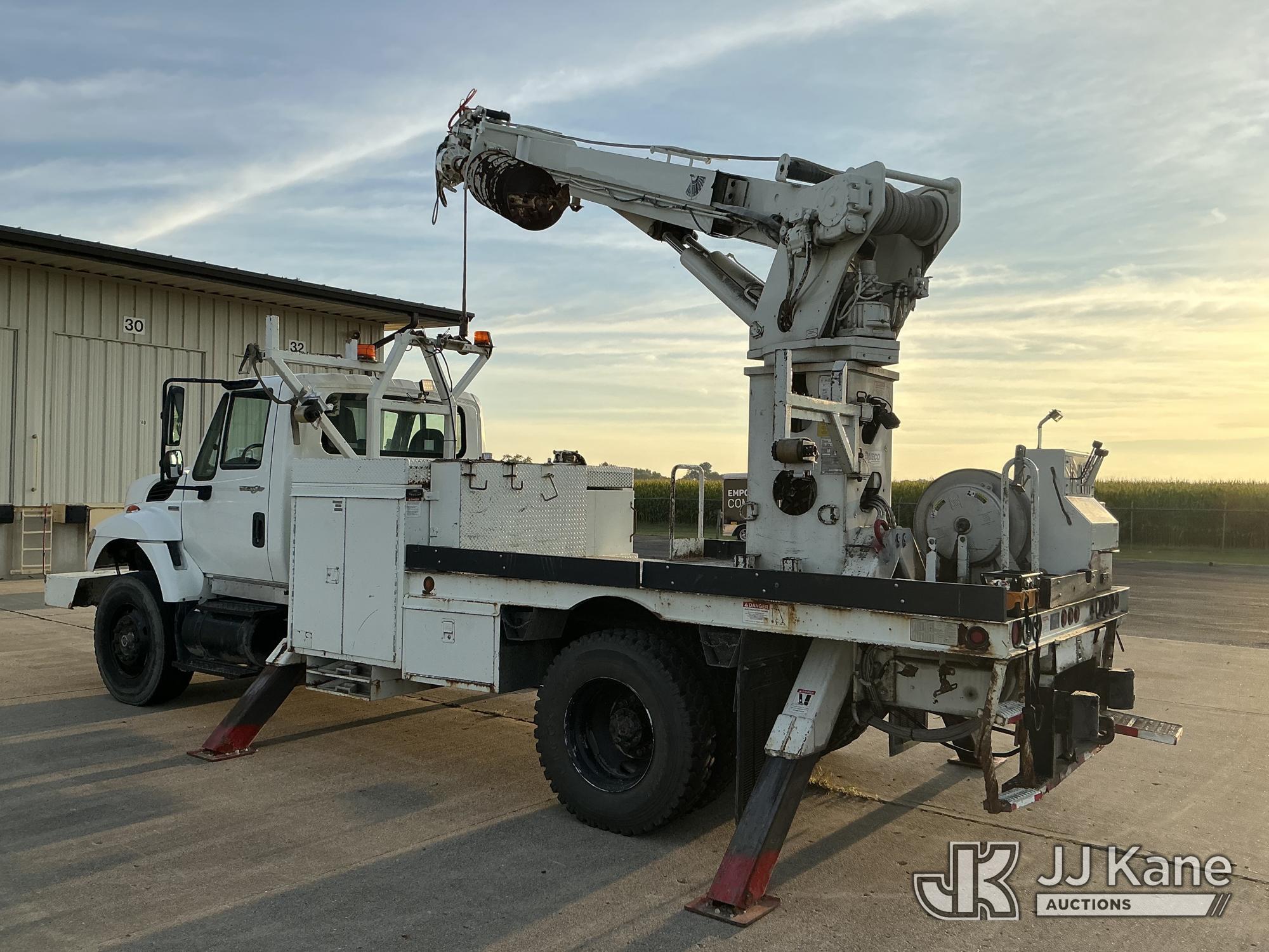 2009 International 730