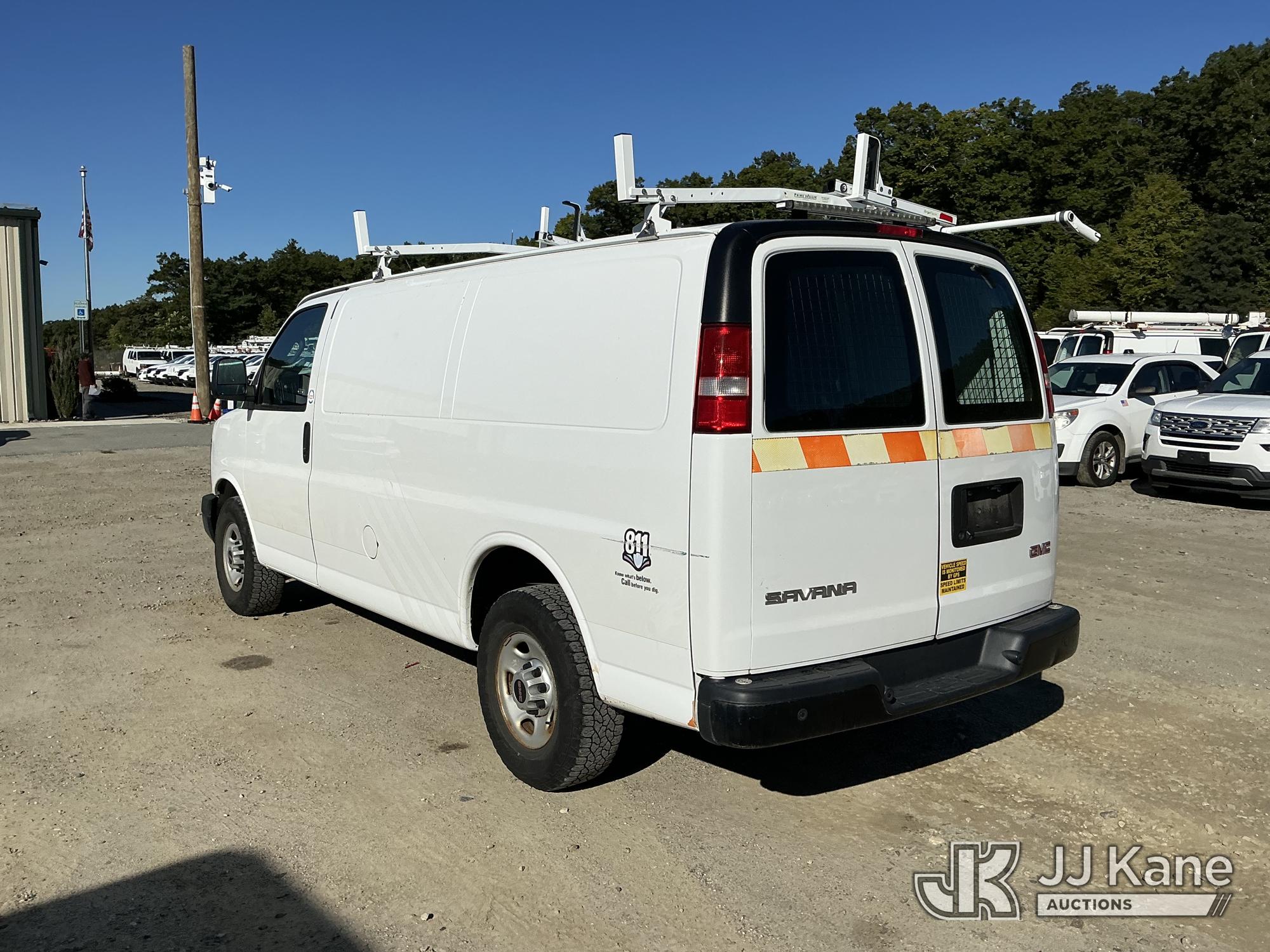 2017 GMC SAVANA G2500