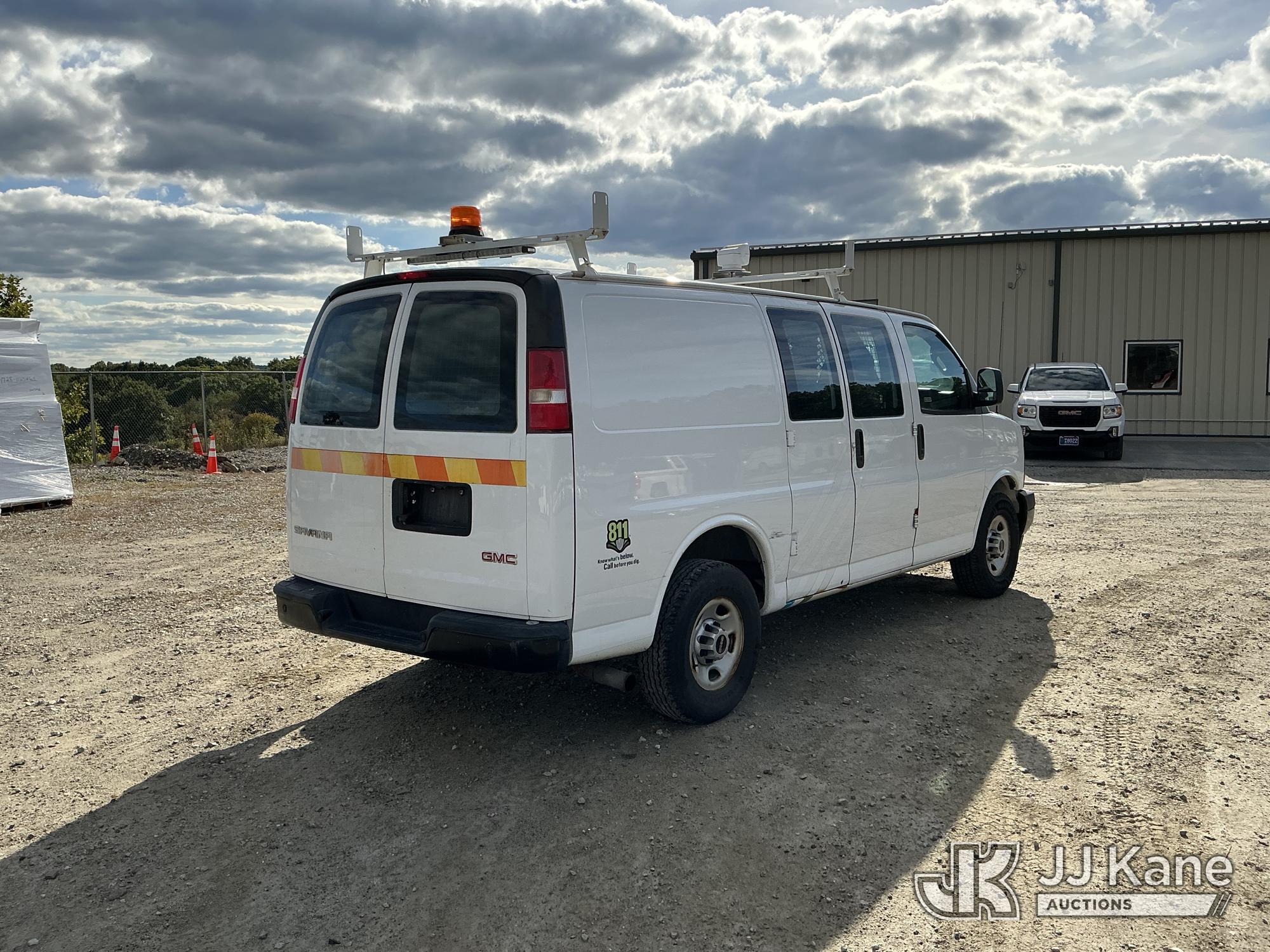 2017 GMC SAVANA G2500