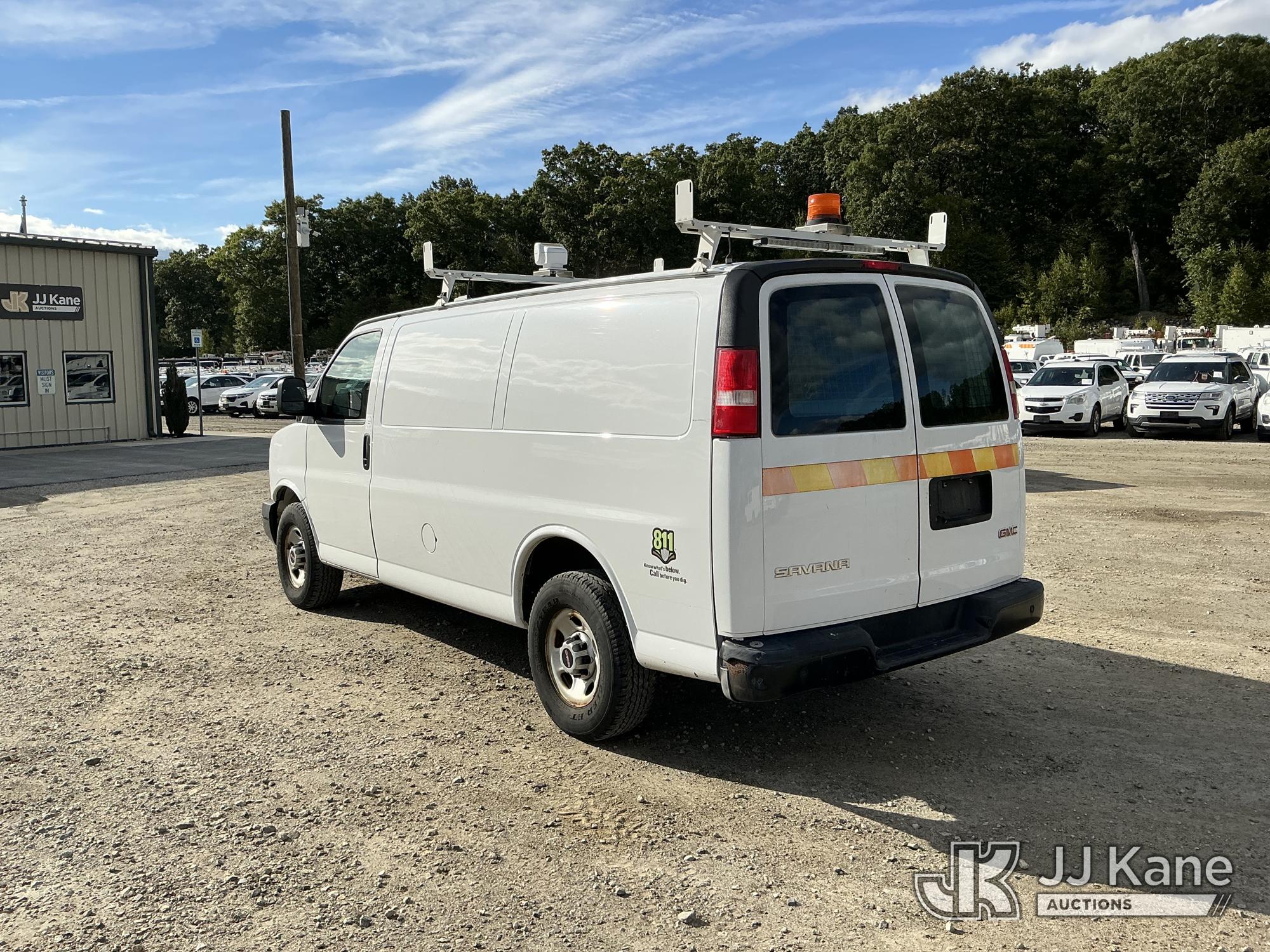 2017 GMC SAVANA G2500