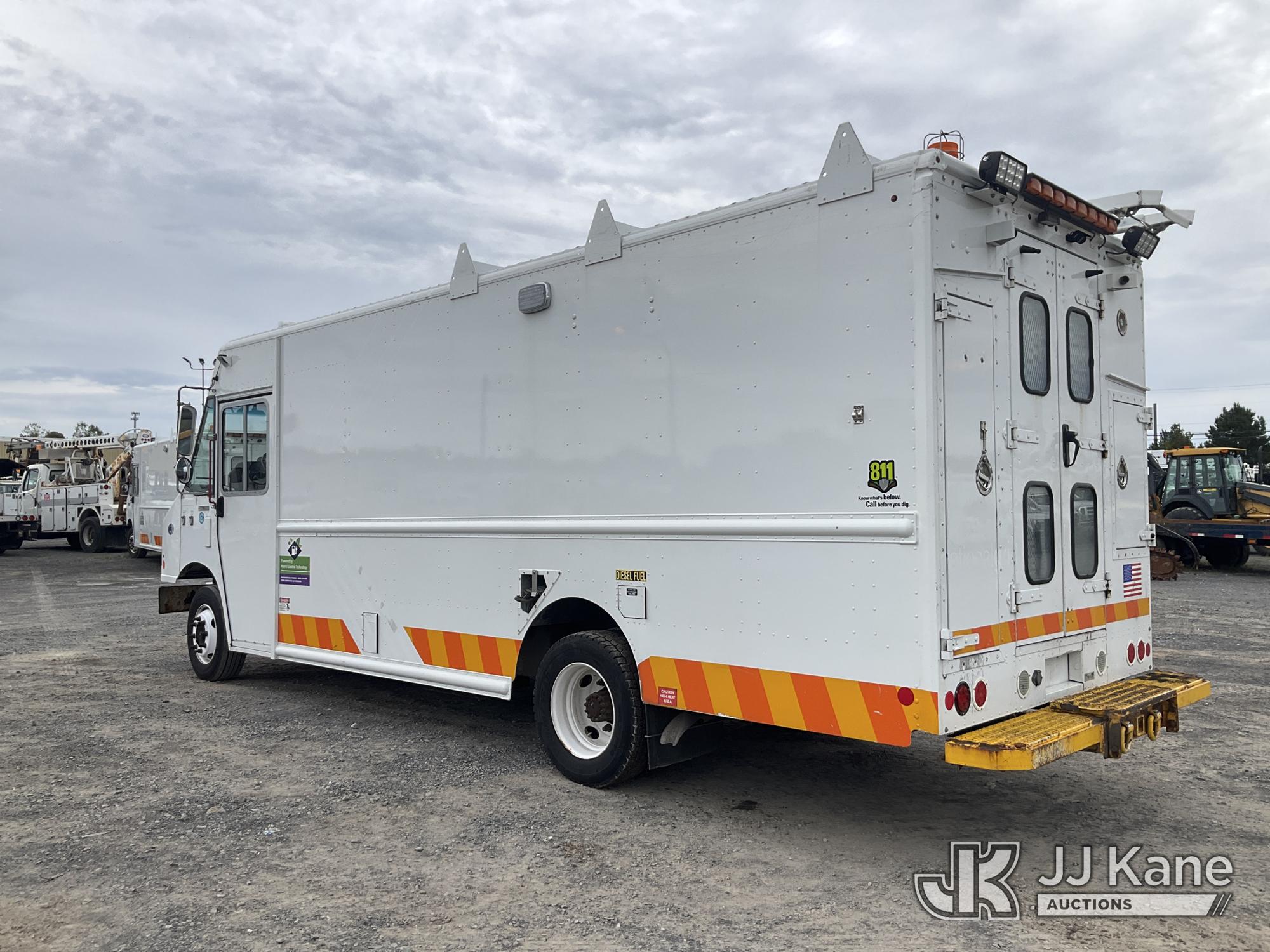 2016 Freightliner MT55 Hybrid