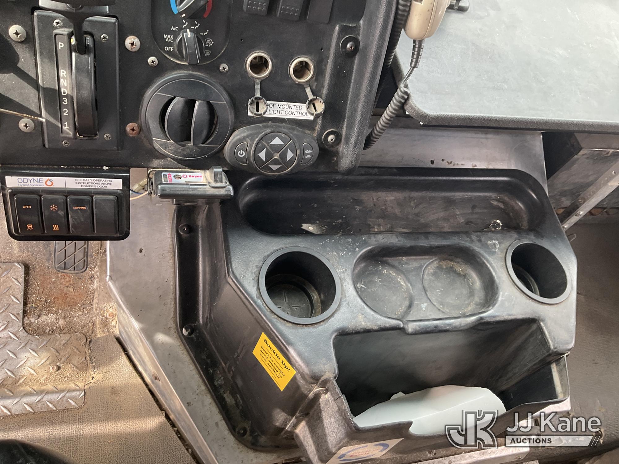 2016 Freightliner MT55 Hybrid
