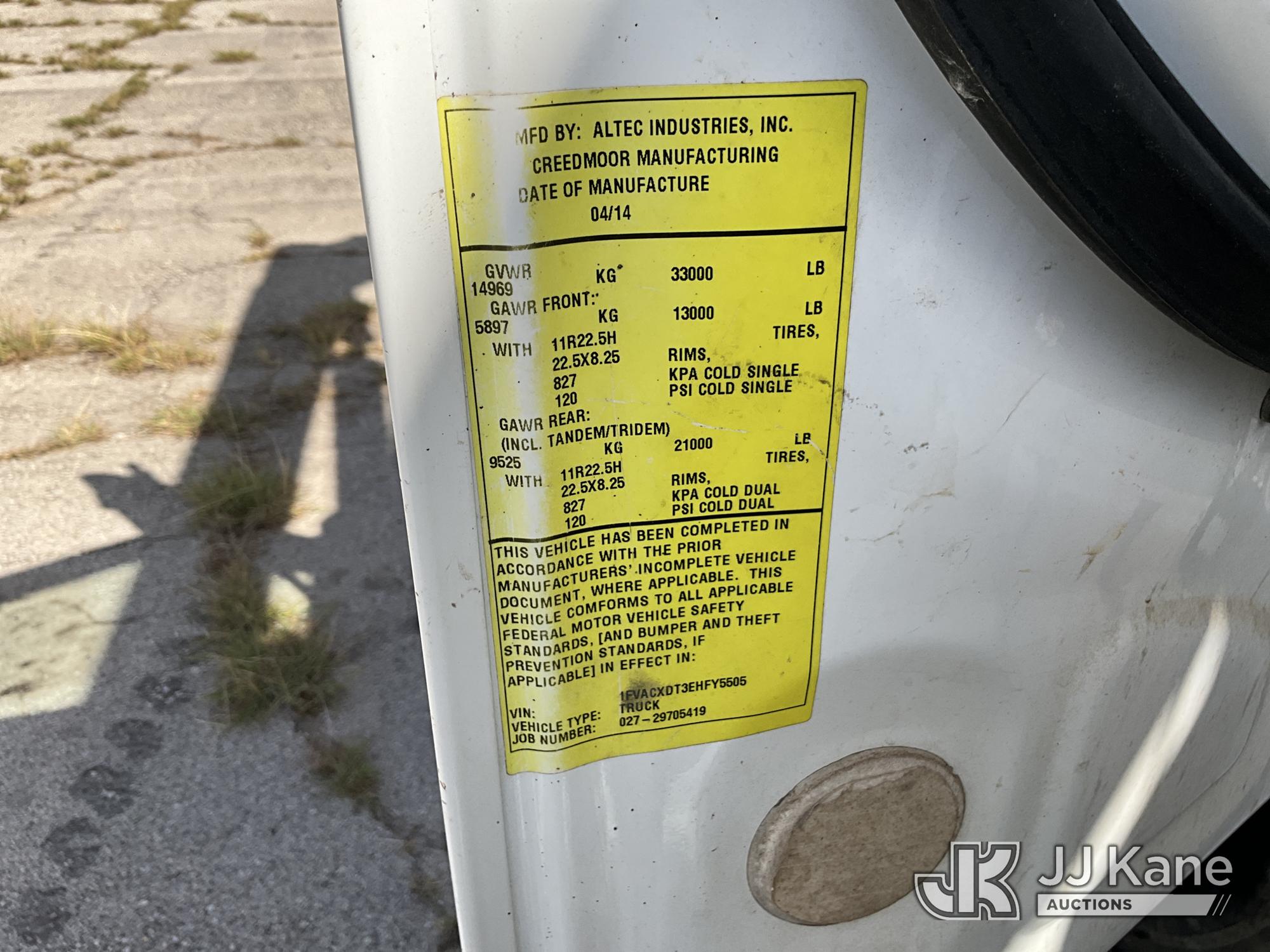 2014 Freightliner M2 106