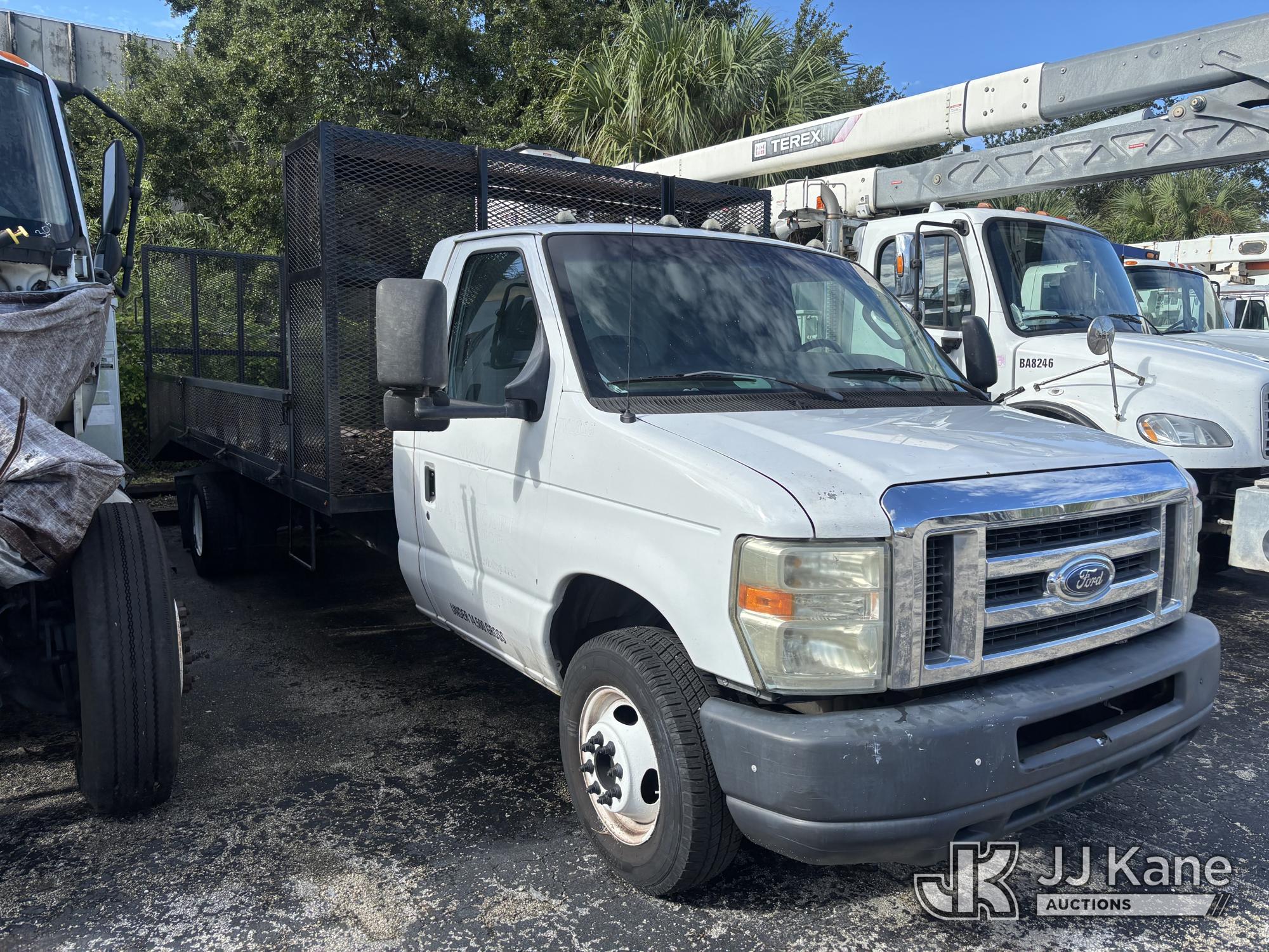2011 Ford E450