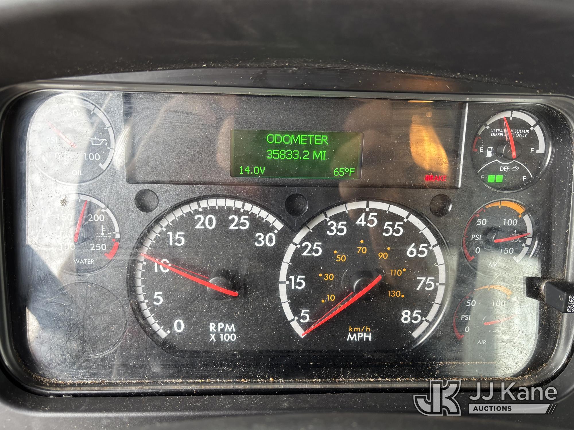 2022 Freightliner M2
