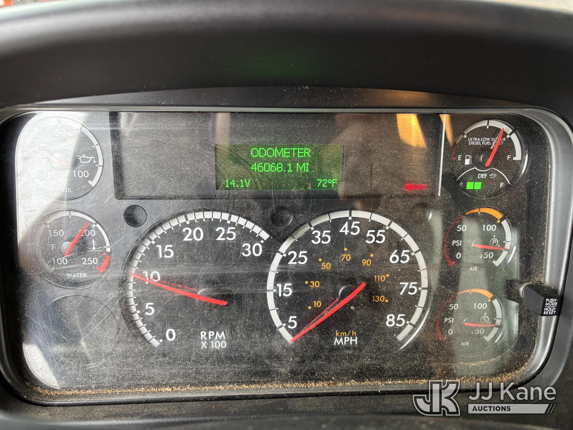 2022 Freightliner M2