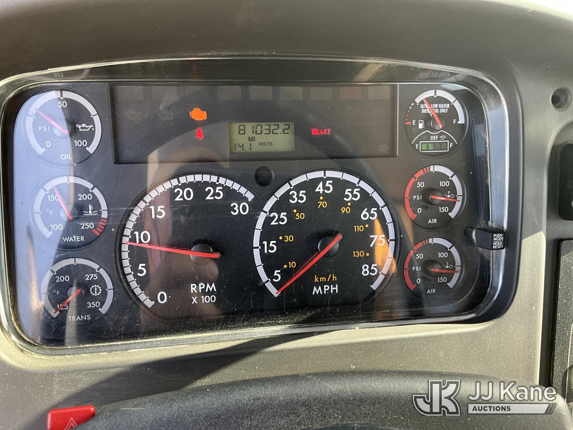 2014 Freightliner M2 106