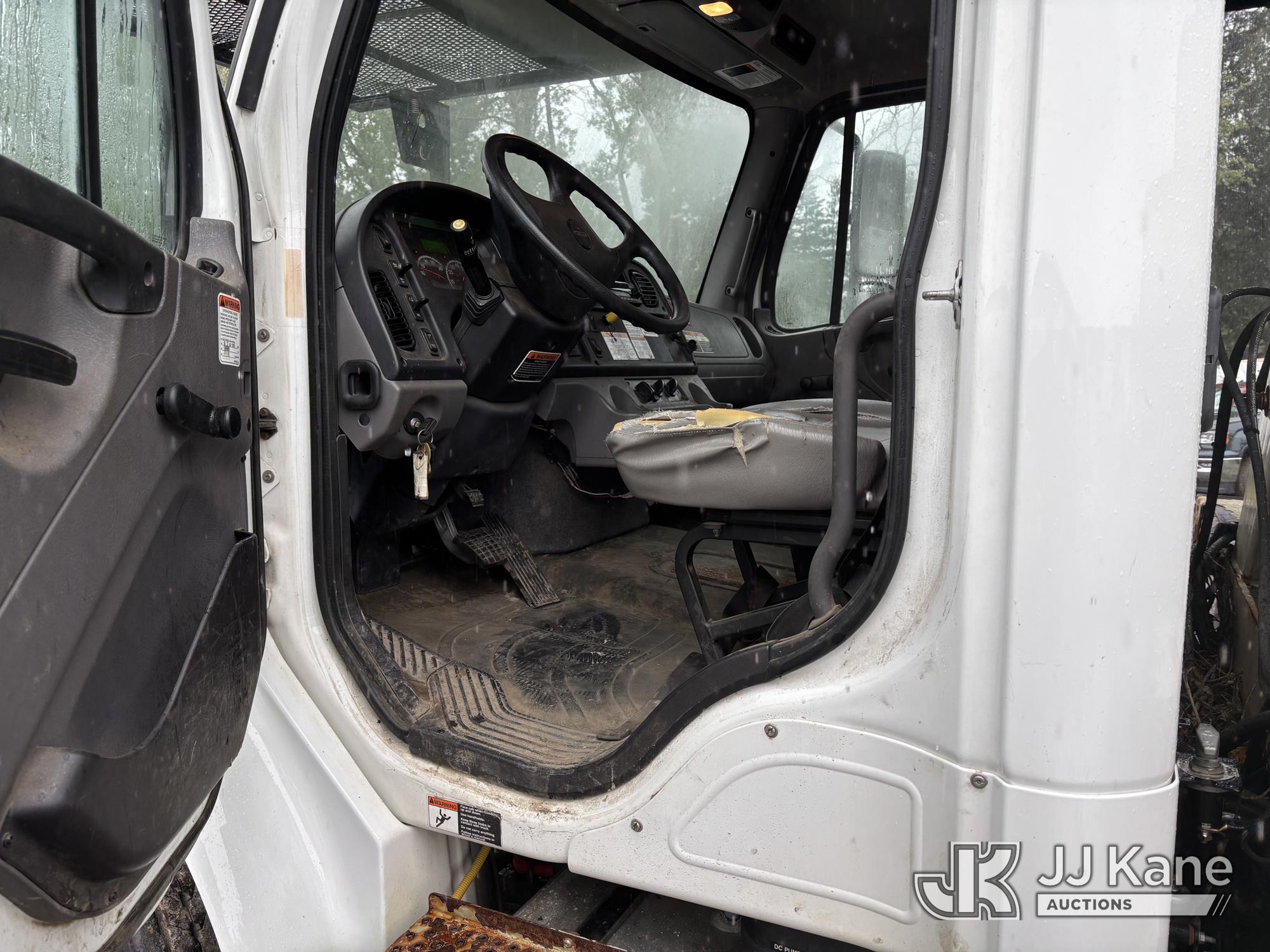 2022 Freightliner M2