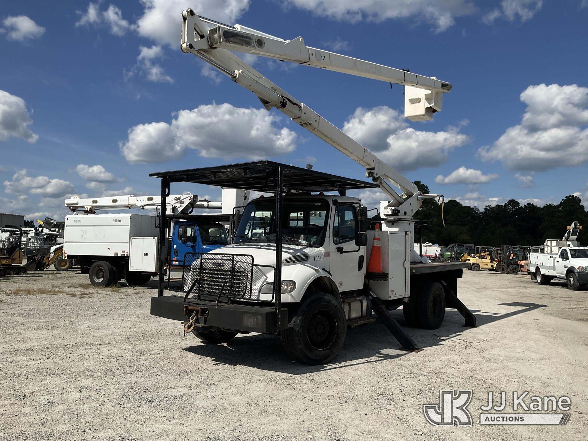 2015 Freightliner M2 106
