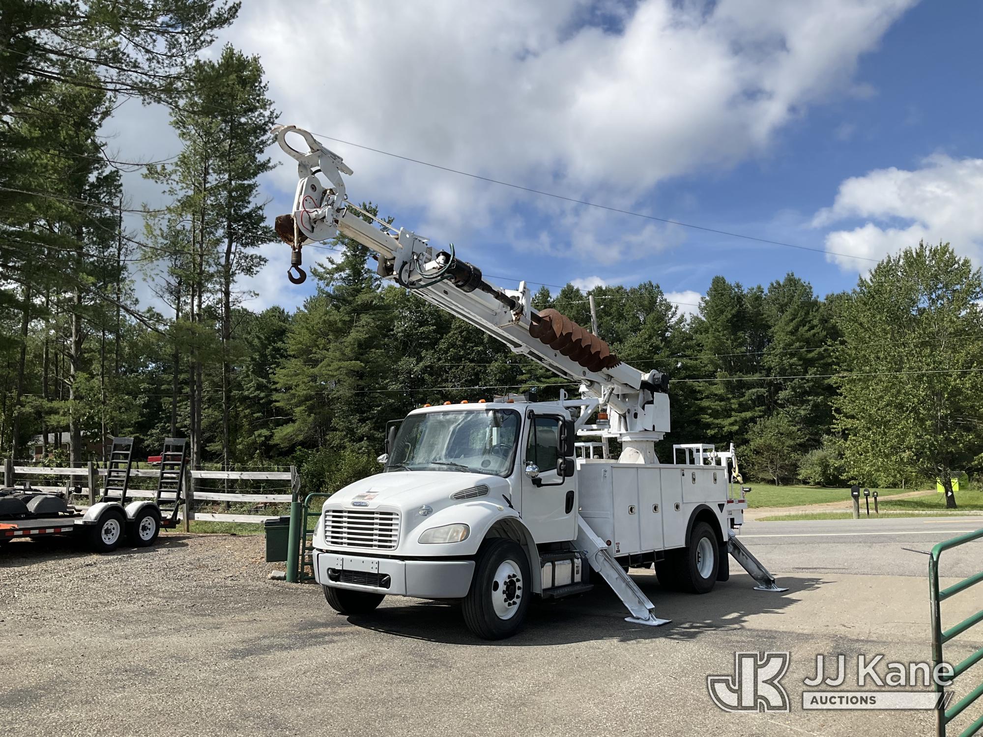 2015 Freightliner M2 106