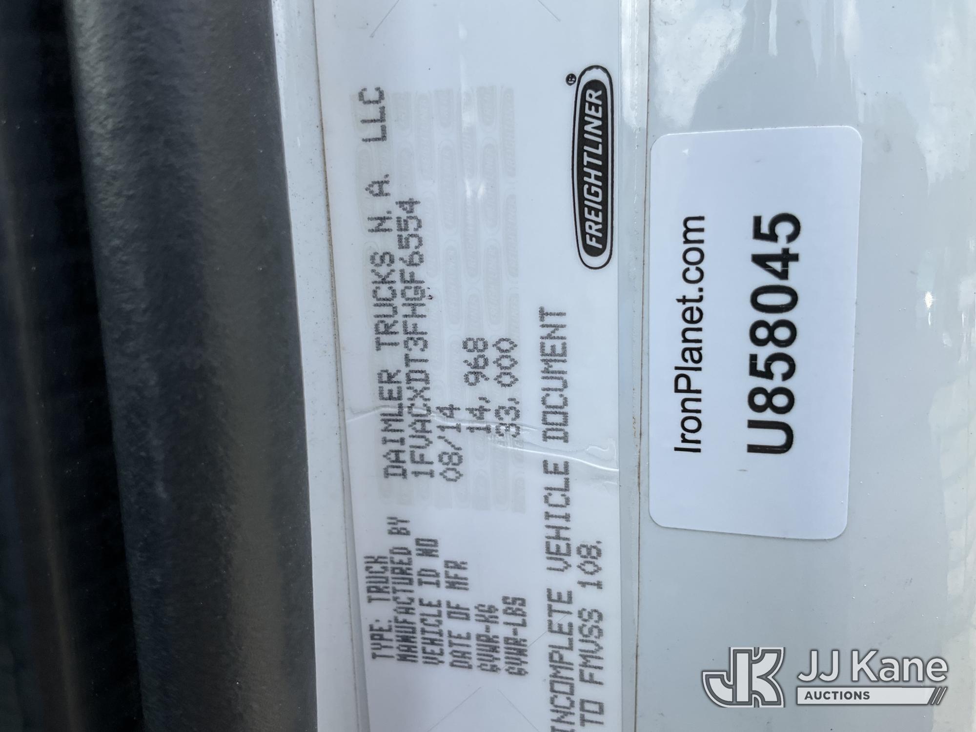 2015 Freightliner M2 106