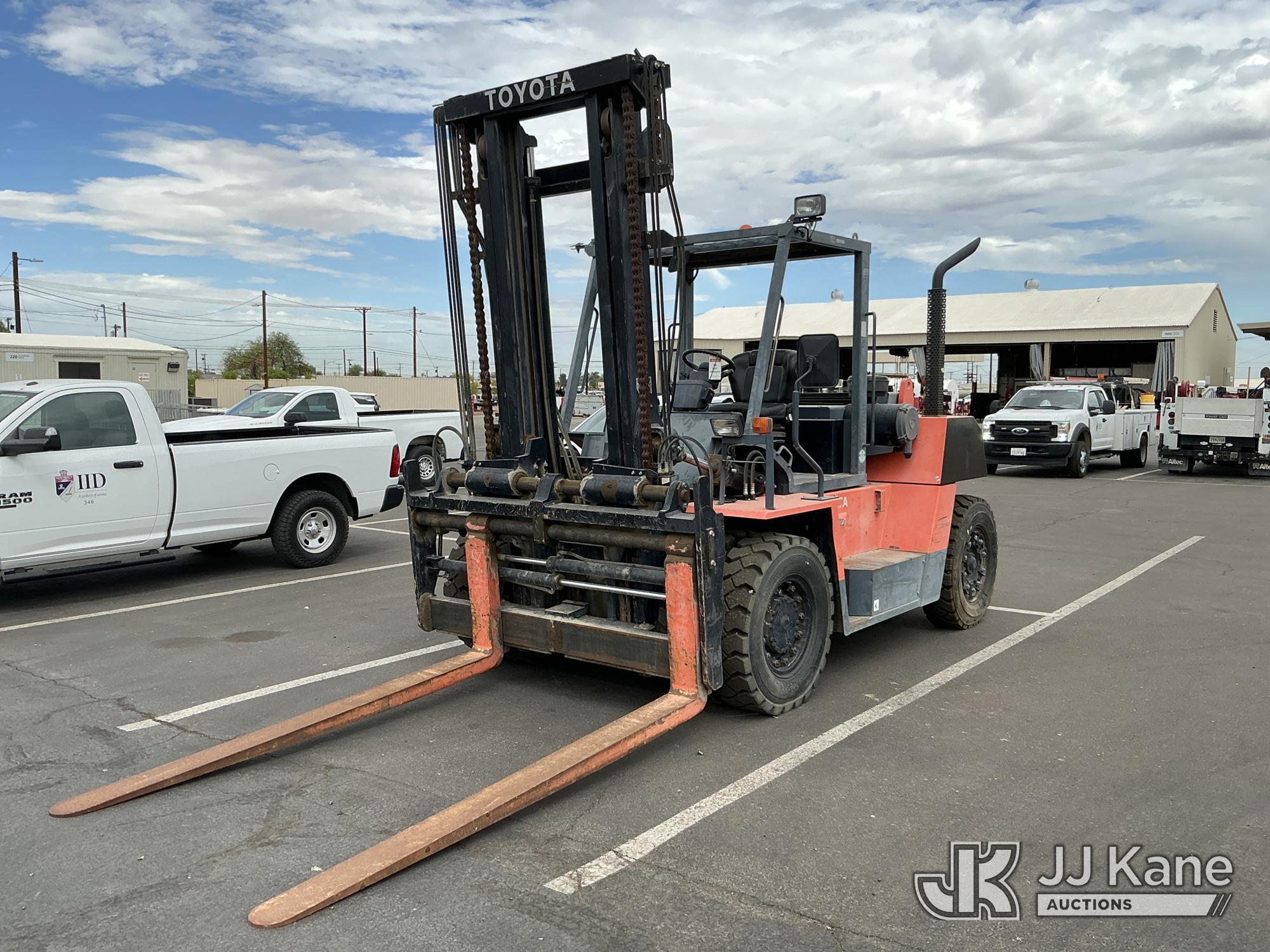Photo of 2014 Toyota 50- 4FD100