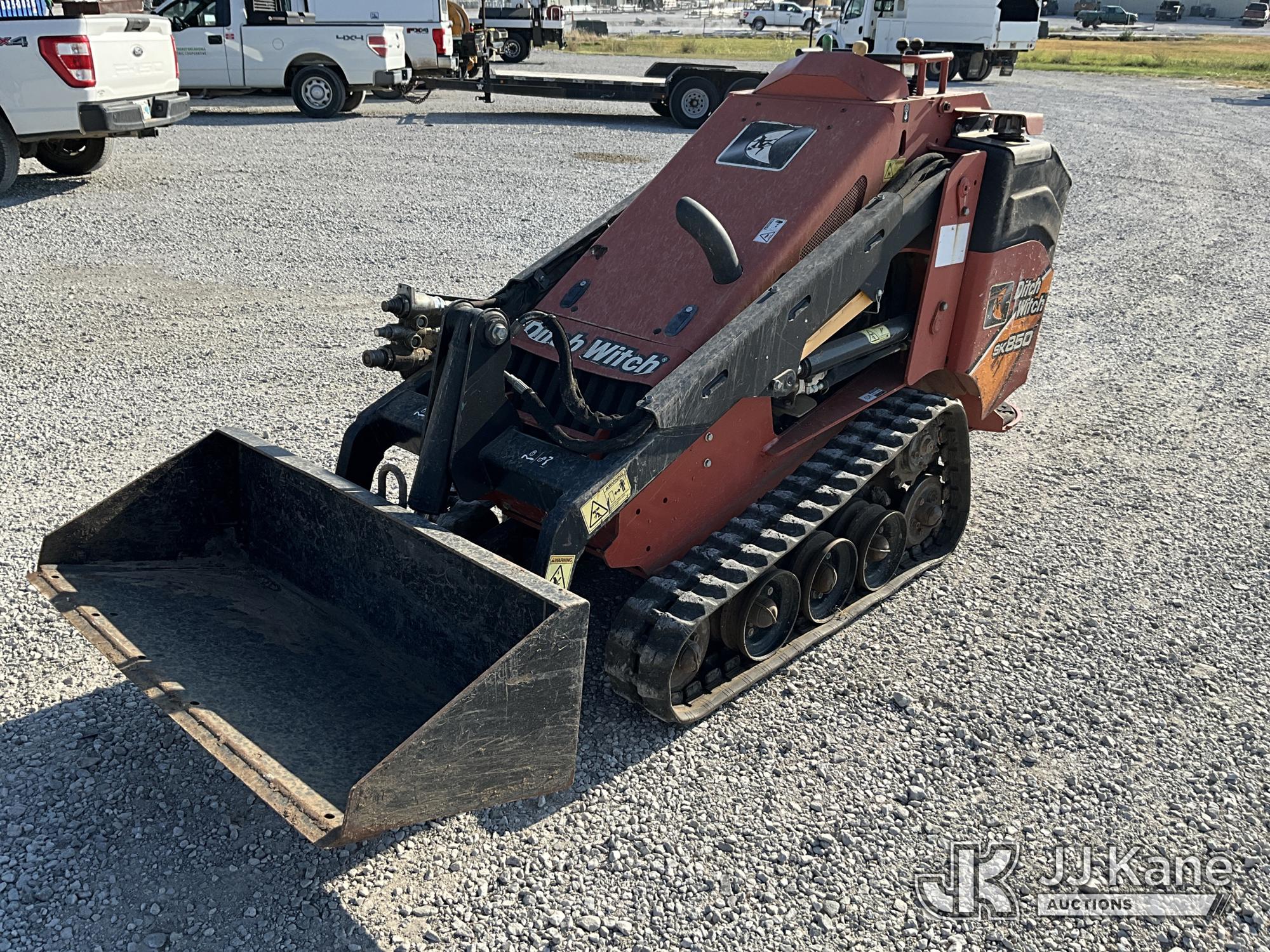 2016 Ditch Witch SK850