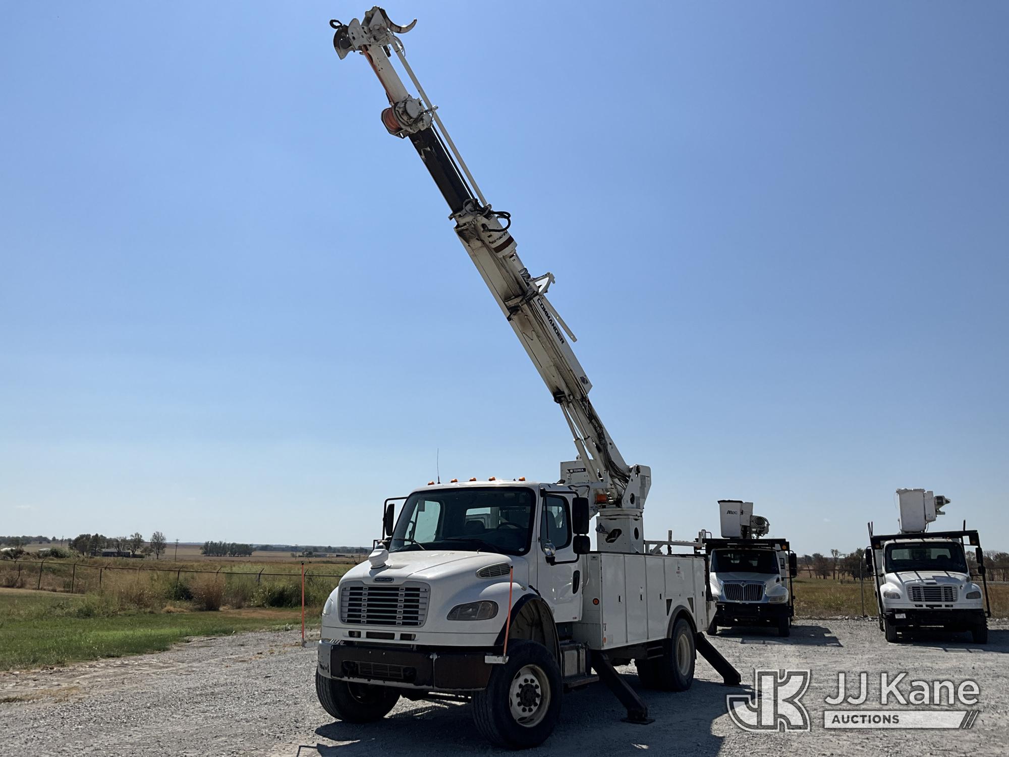 2013 Freightliner M2 106