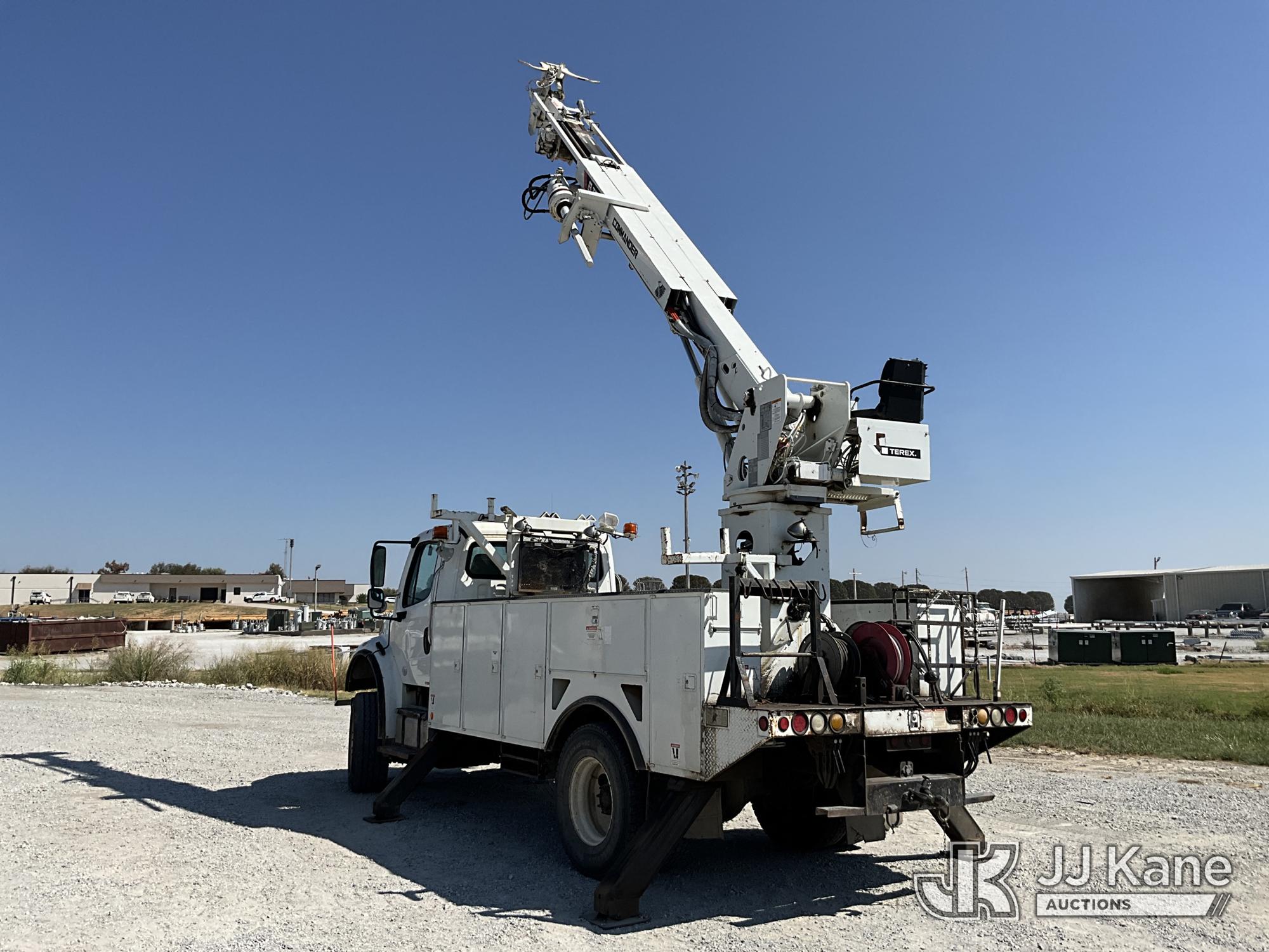 2013 Freightliner M2 106