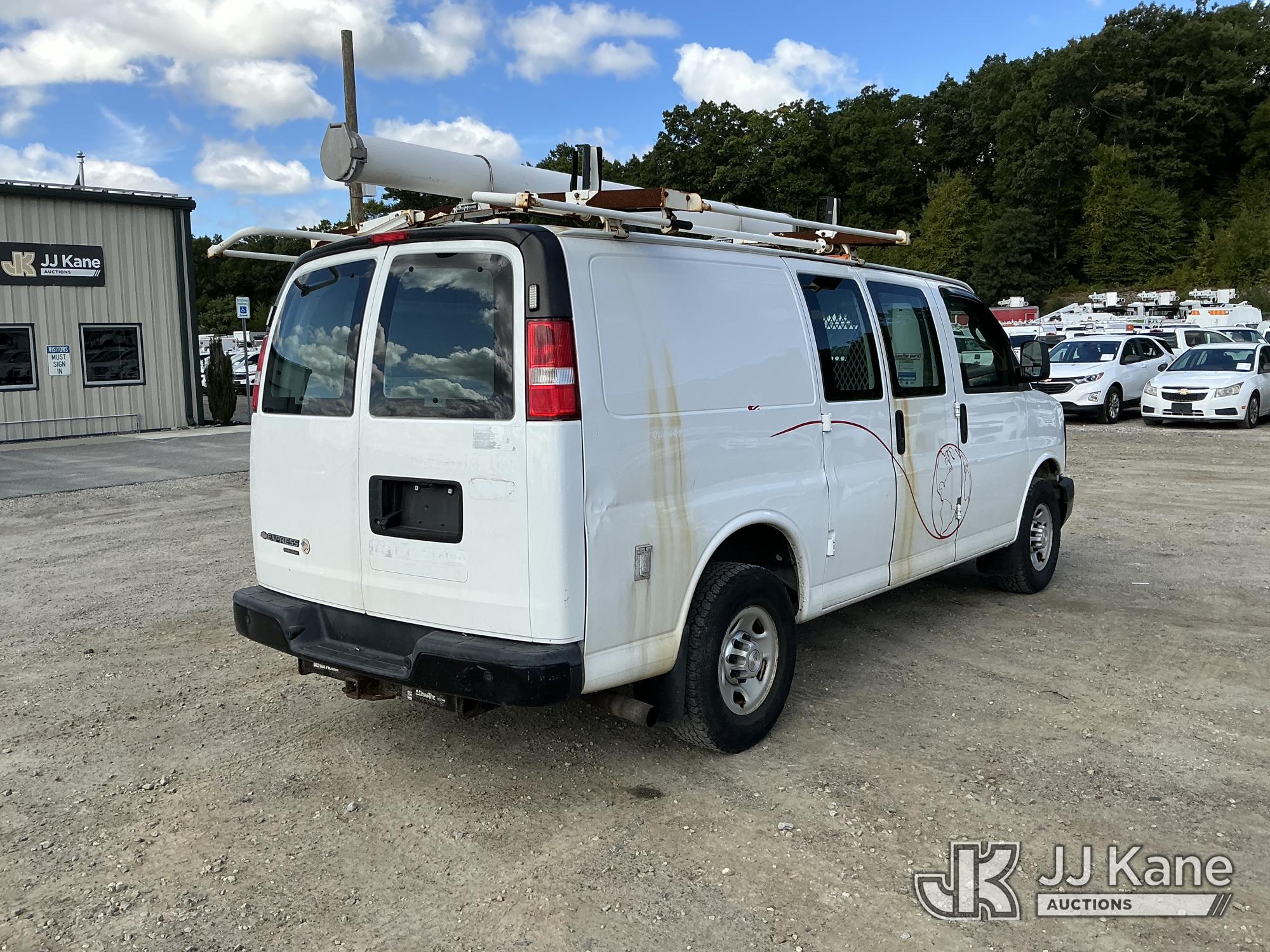 2016 Chevrolet EXPRESS 3500