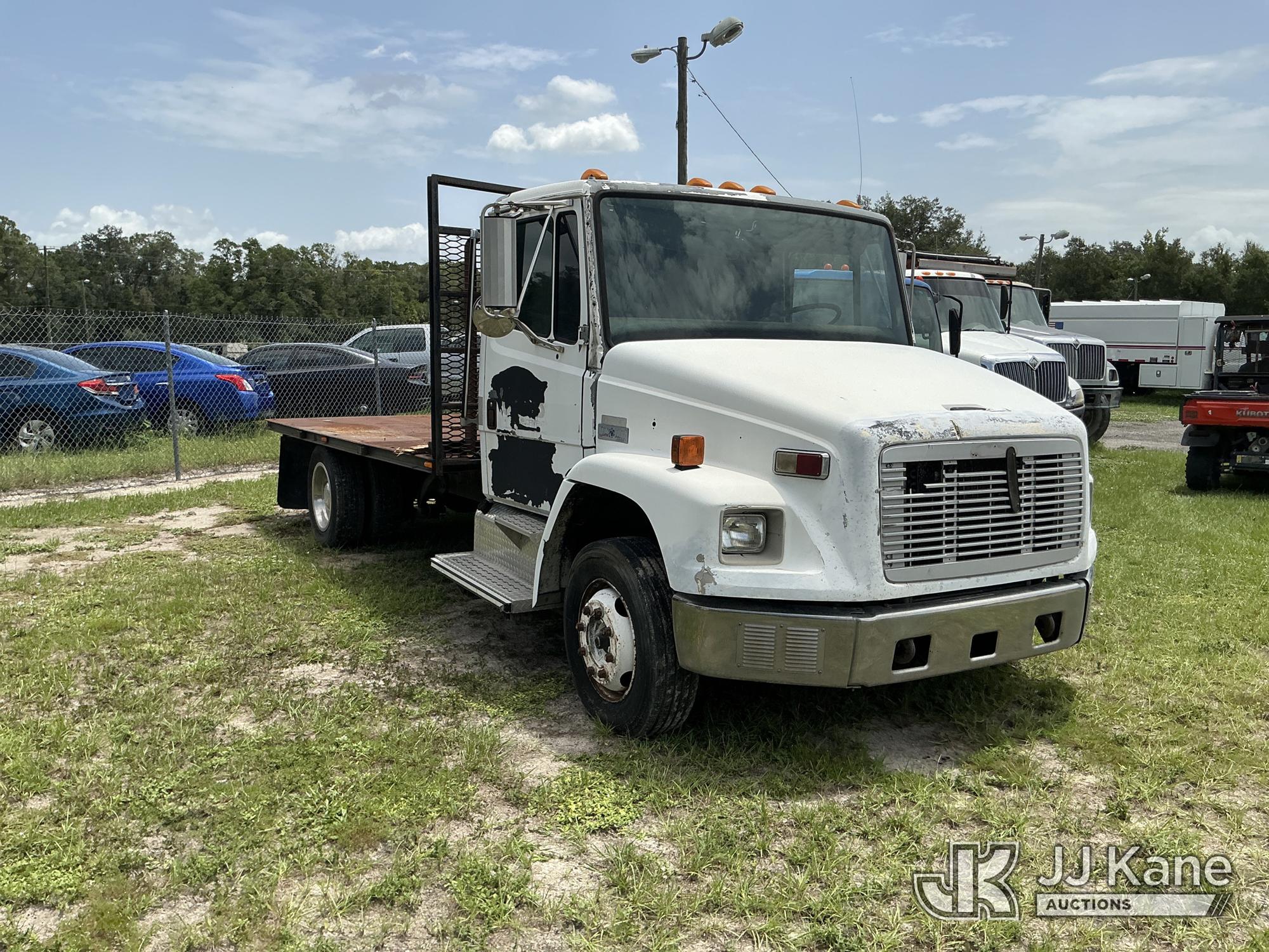 2001 Freightliner FL60